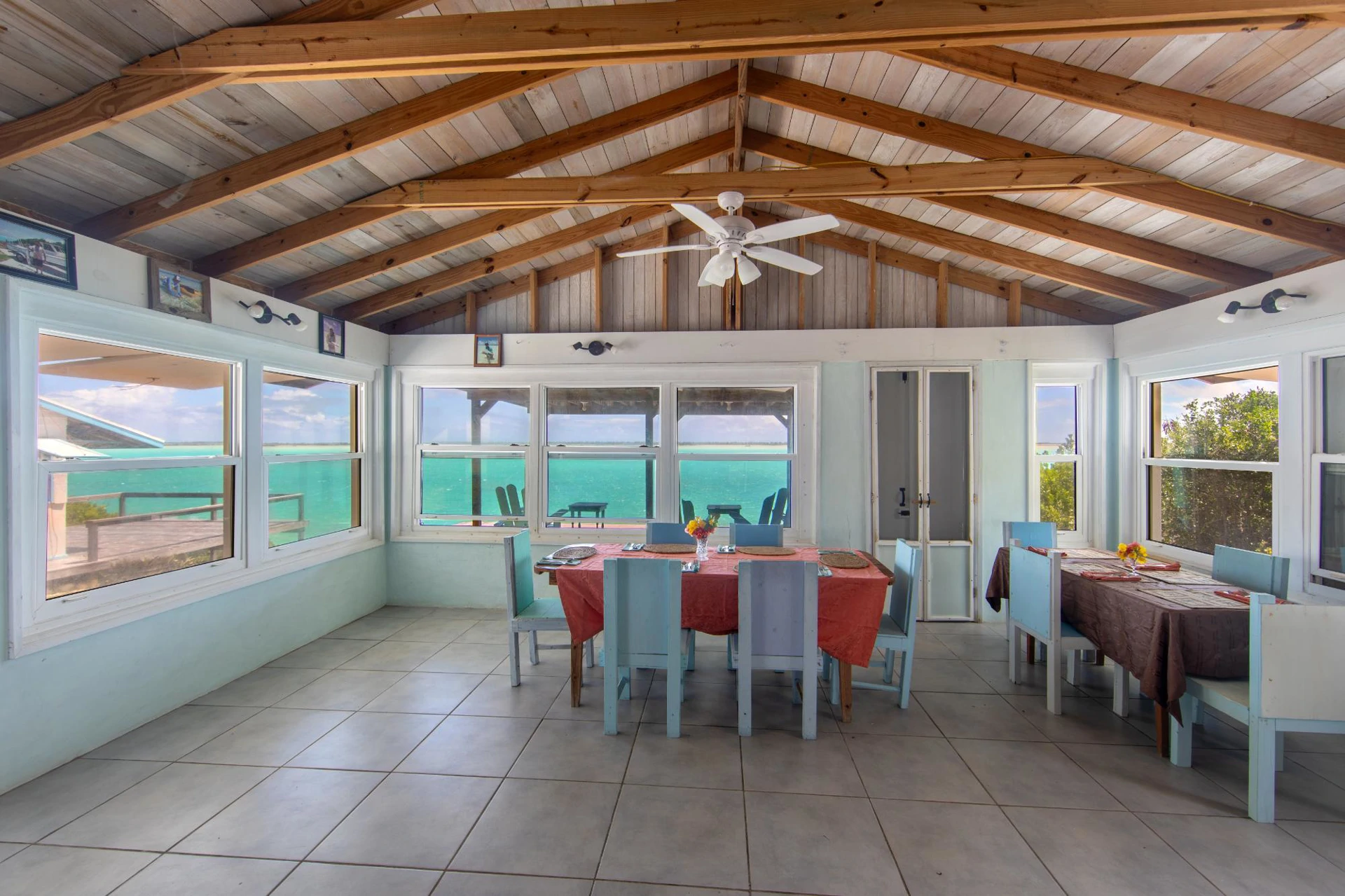LAST CHANCE LODGE - Gallery image 6