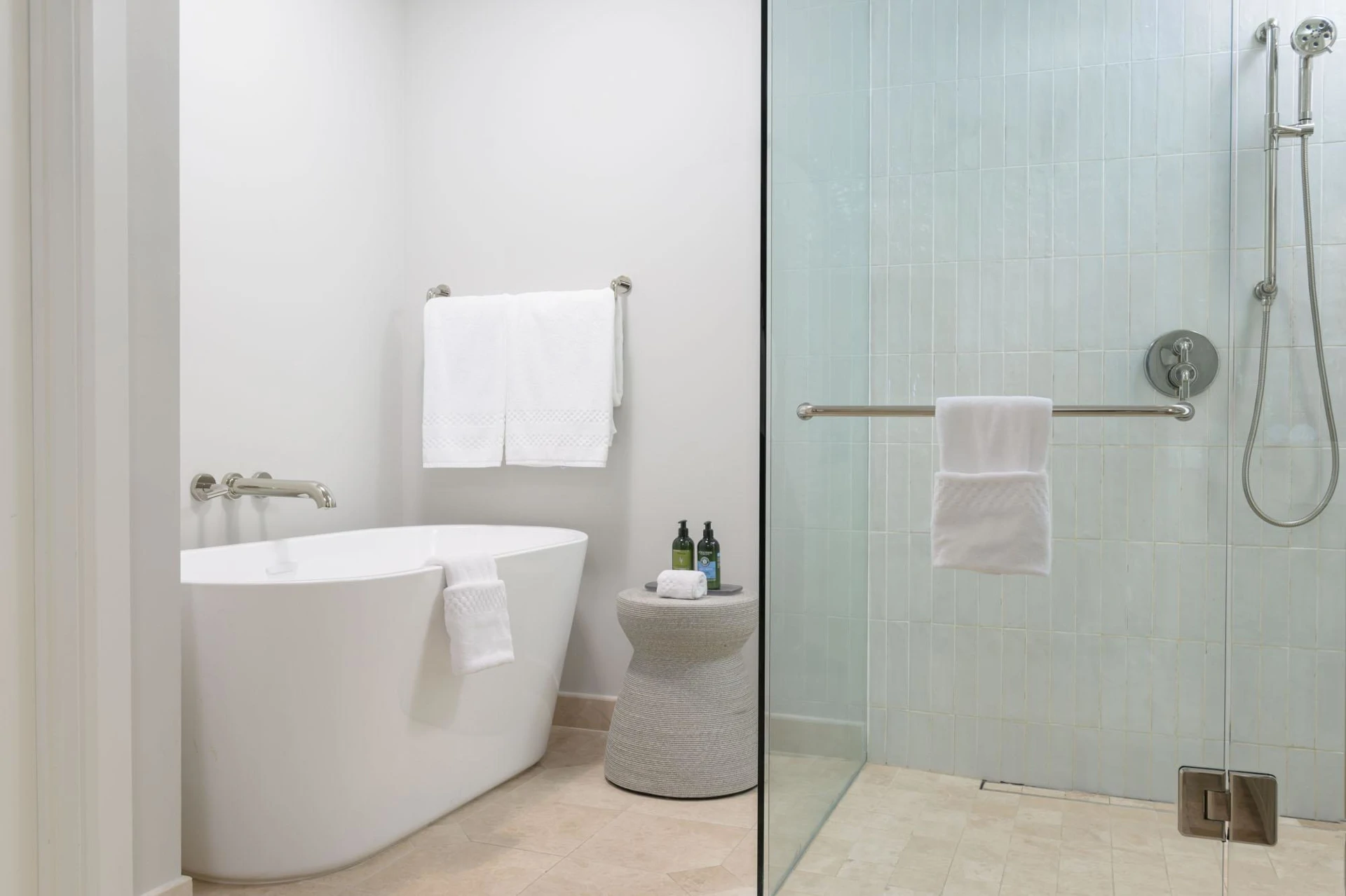 E401.402 Villas At Grace Bay Club - Gallery image 14