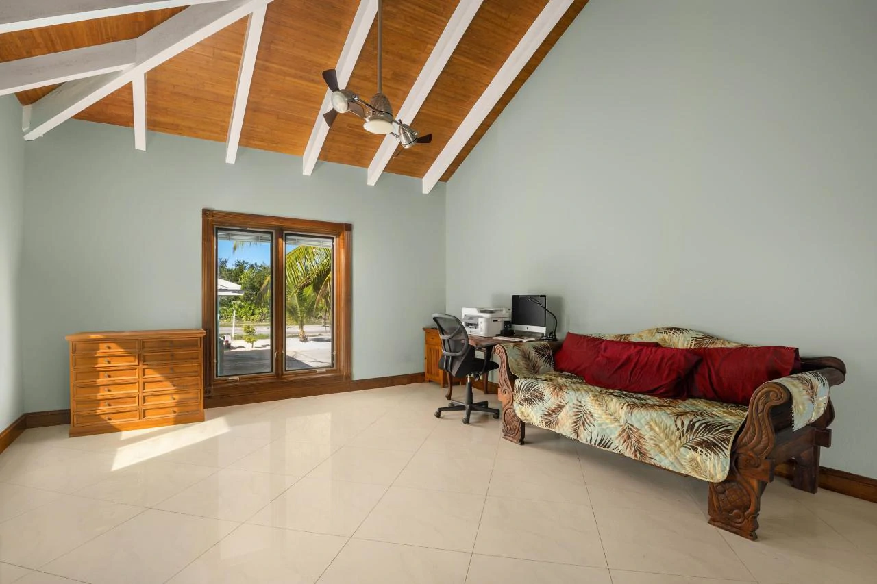 North Caicos Yacht Club Canal House - Gallery image 8