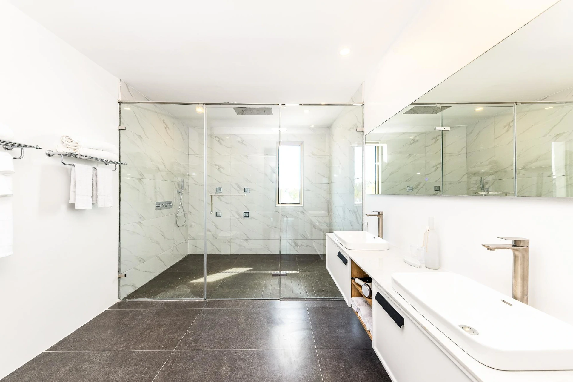Gabreilla Villa # 2 - Gallery image 7