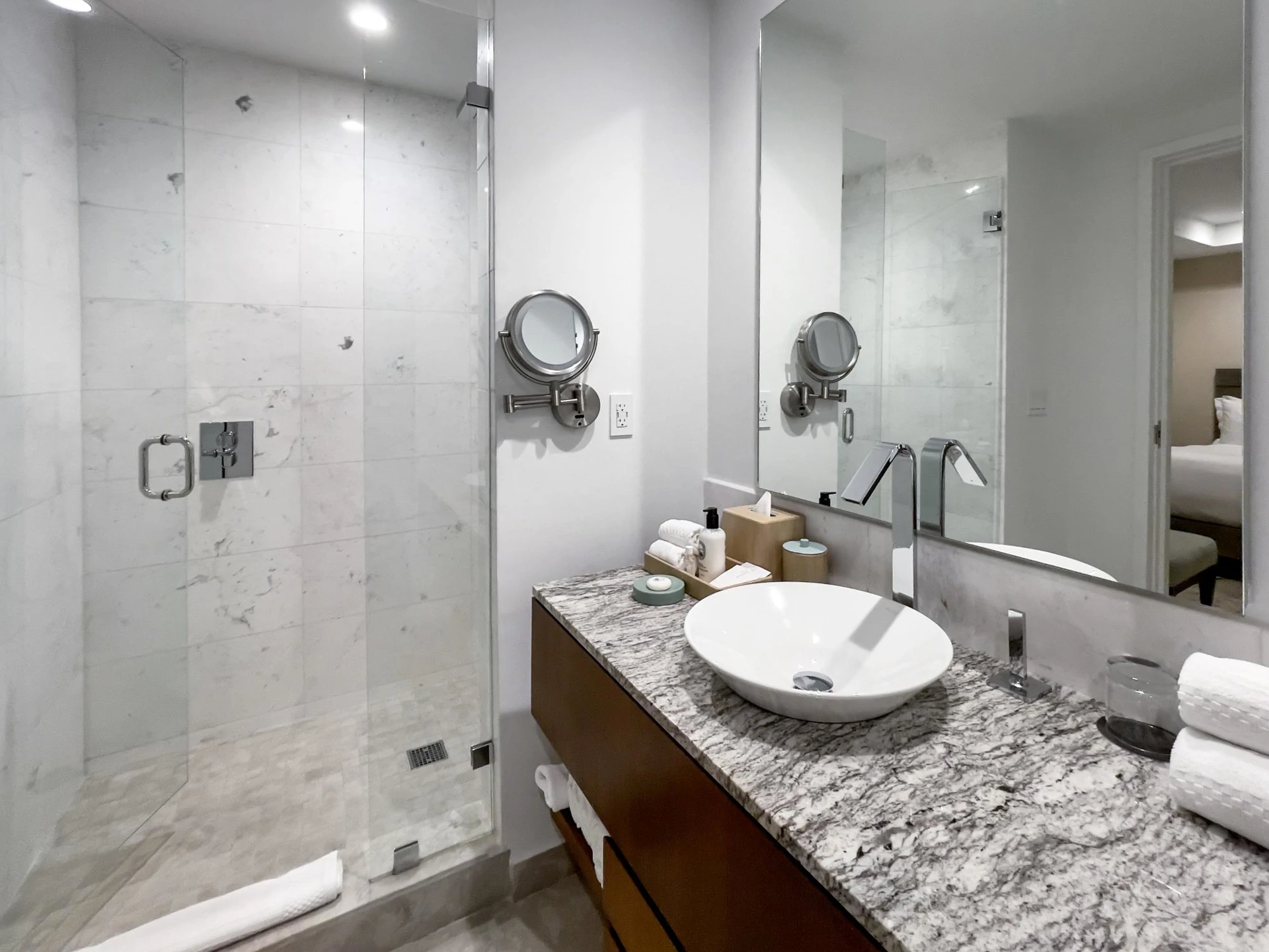 Ritz Carlton Residences 1035A - Gallery image 23