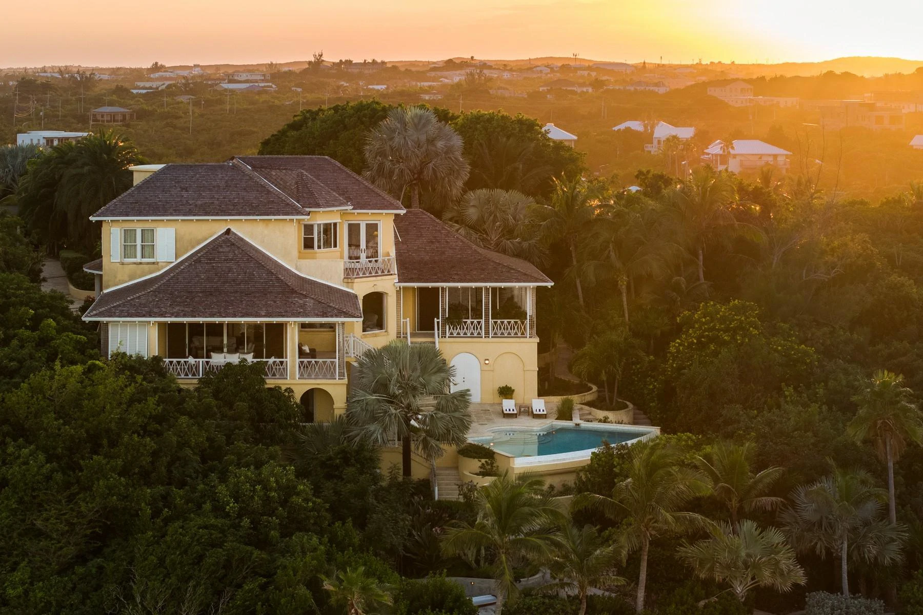 BLUE CAY - Thompson Cove Beachfront - Gallery image 47