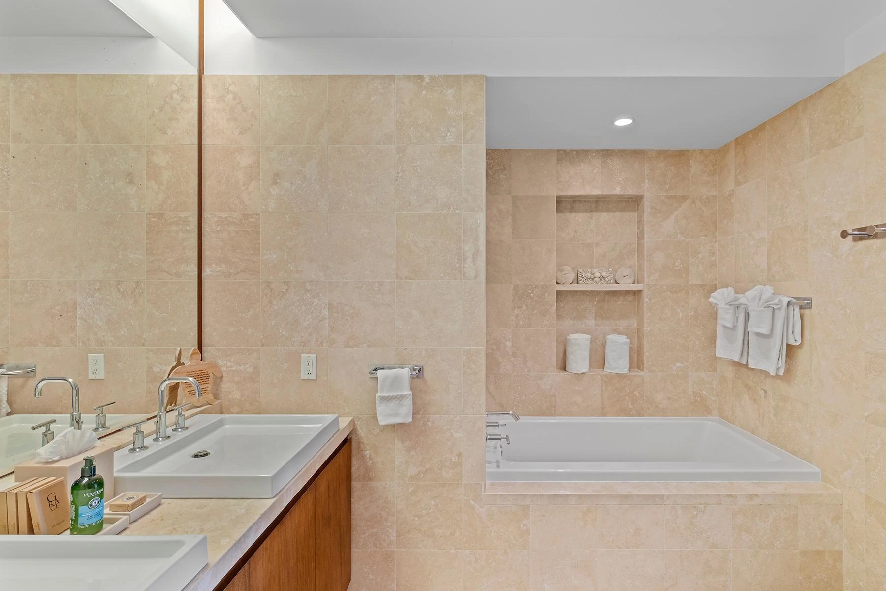 WEST BAY CLUB - Gallery image 9