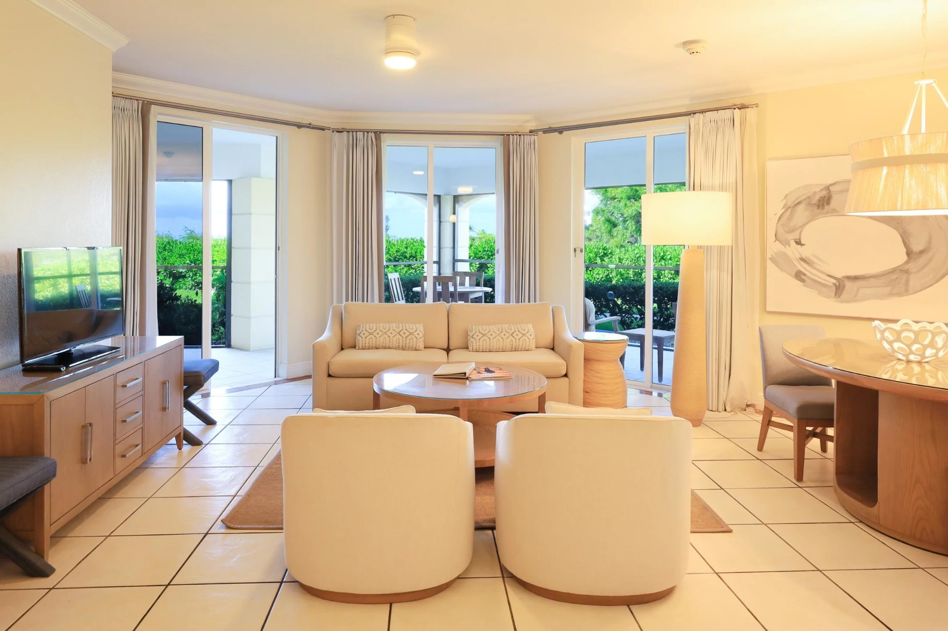 3115 - The Sands At Grace Bay