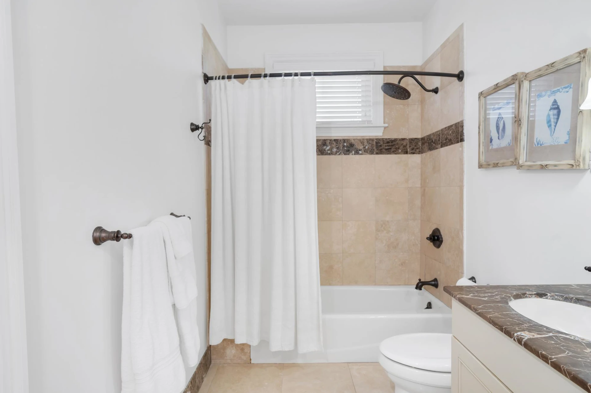 Villa Cecilia Beachfront Pumpkin Bluff - Gallery image 21