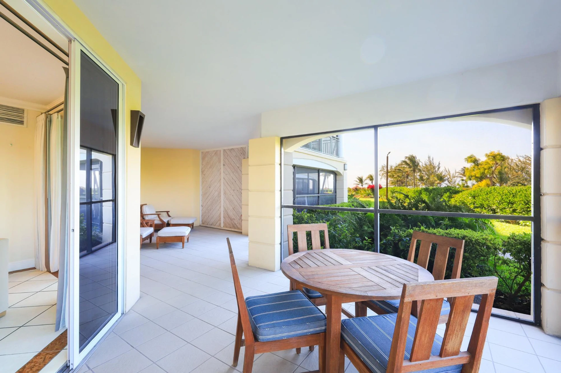 3115 - The Sands At Grace Bay - Gallery image 20