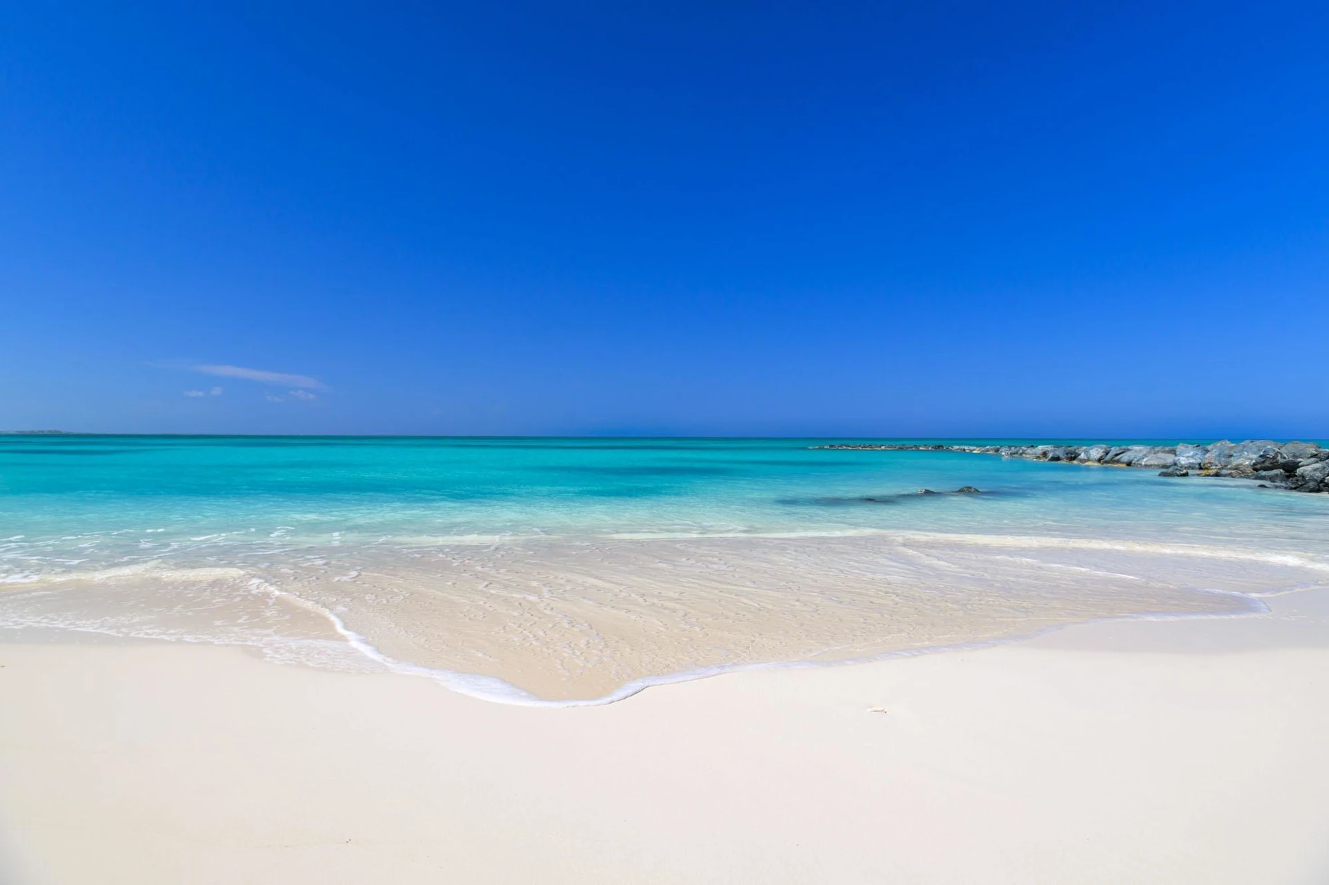 Beach Enclave Grace Bay - Villa 2 - Gallery image 13