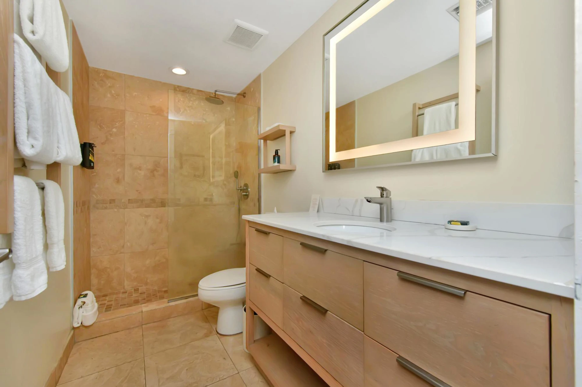 2 BR THE SANDS RESORT AT GRACE BAY BEACH - Gallery image 33