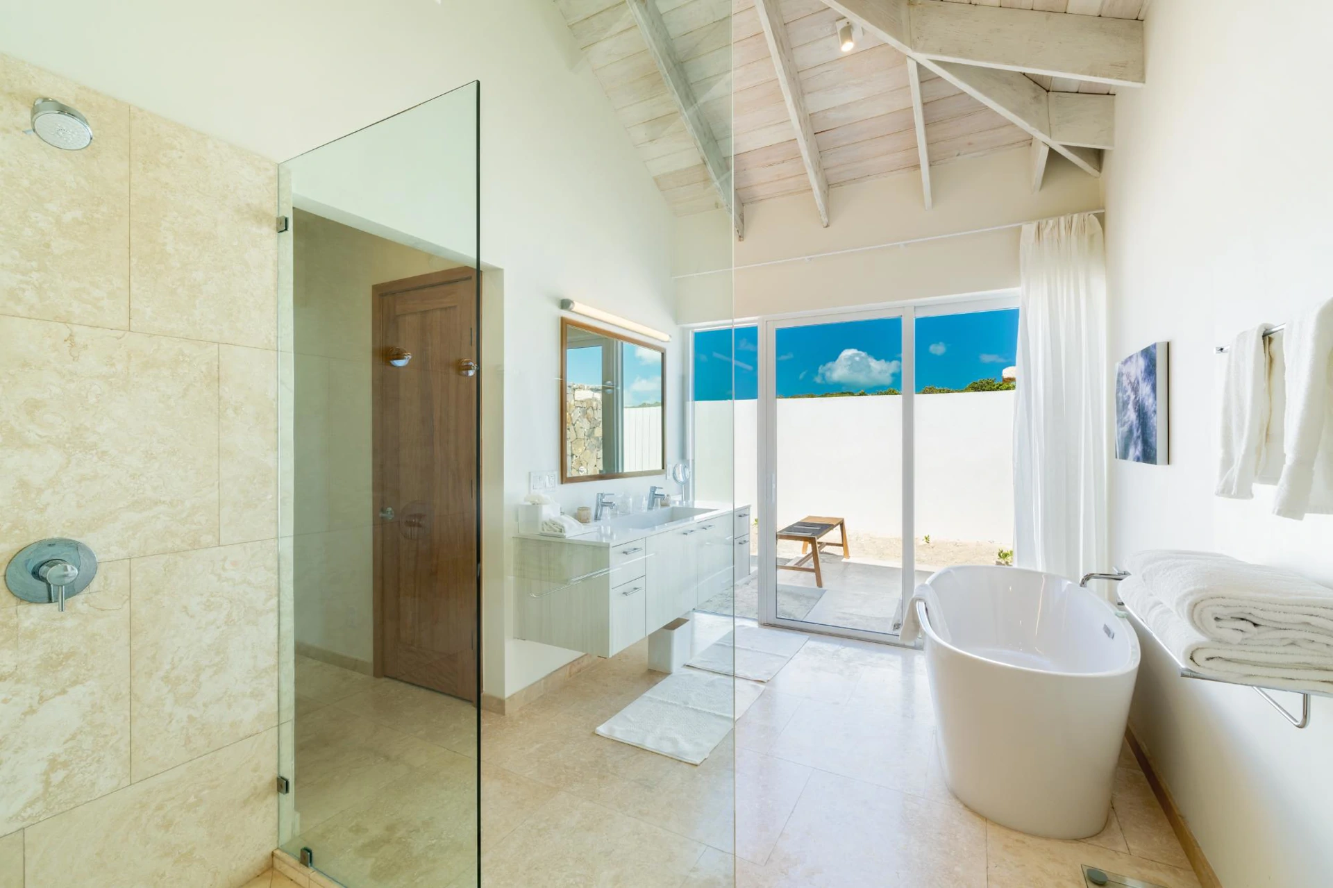Sailrock Resort Beach Villa 14 - Gallery image 5
