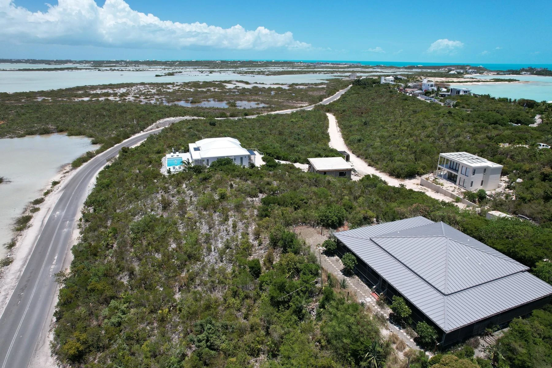 Turtle Tail – 2 Homes on 5 Lots - Gallery image 23