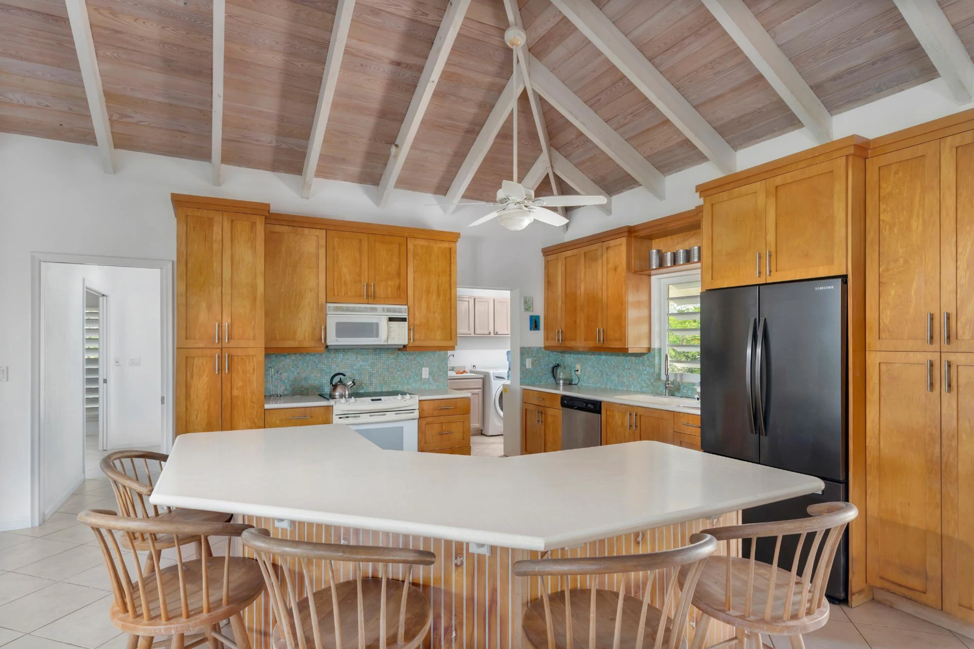 Pink House - Gallery image 7