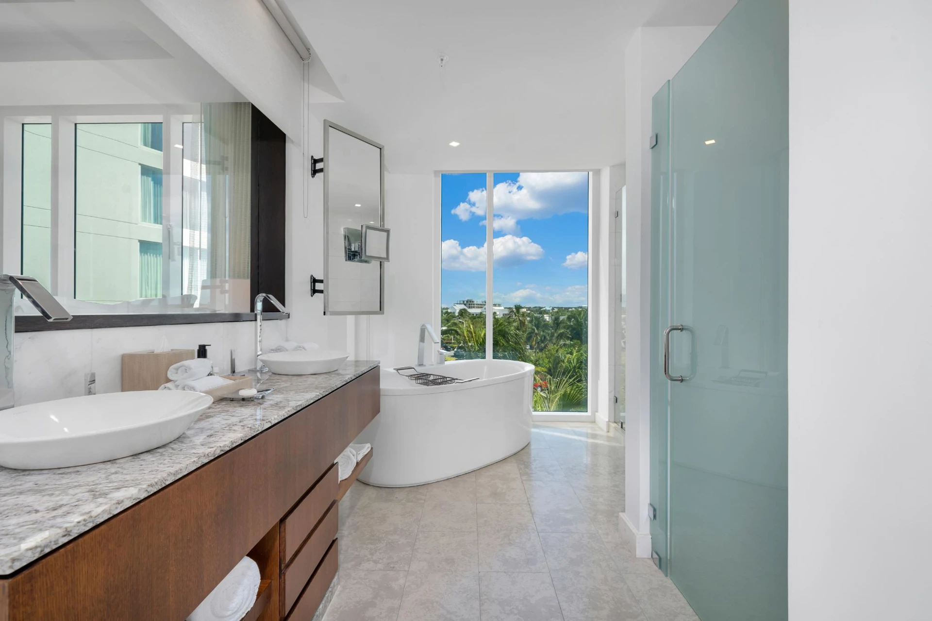 UNIT 2034 RITZ CARLTON 3BR/3BA - Gallery image 9