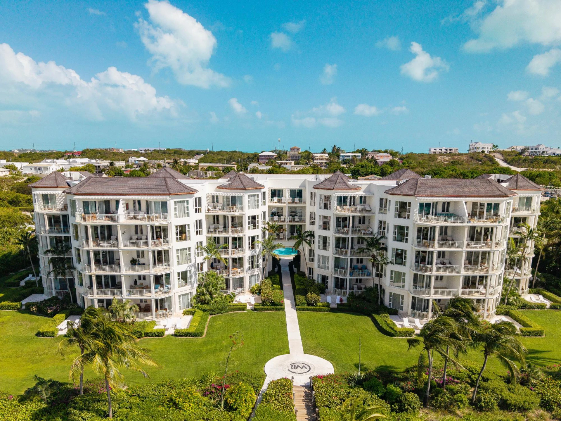 207 West Bay Club - Gallery image 2