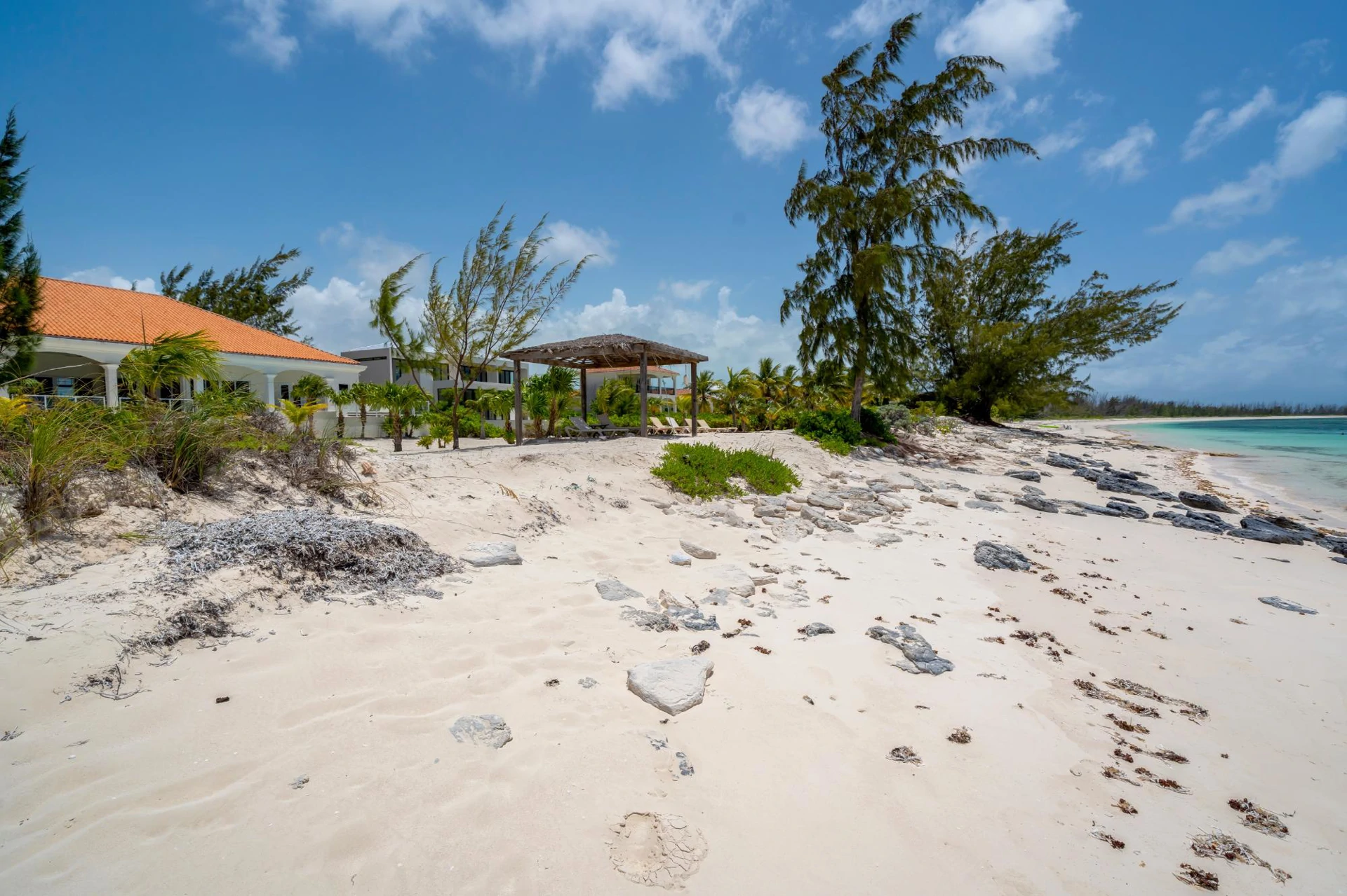 Villa Cecilia Beachfront Pumpkin Bluff - Gallery image 38