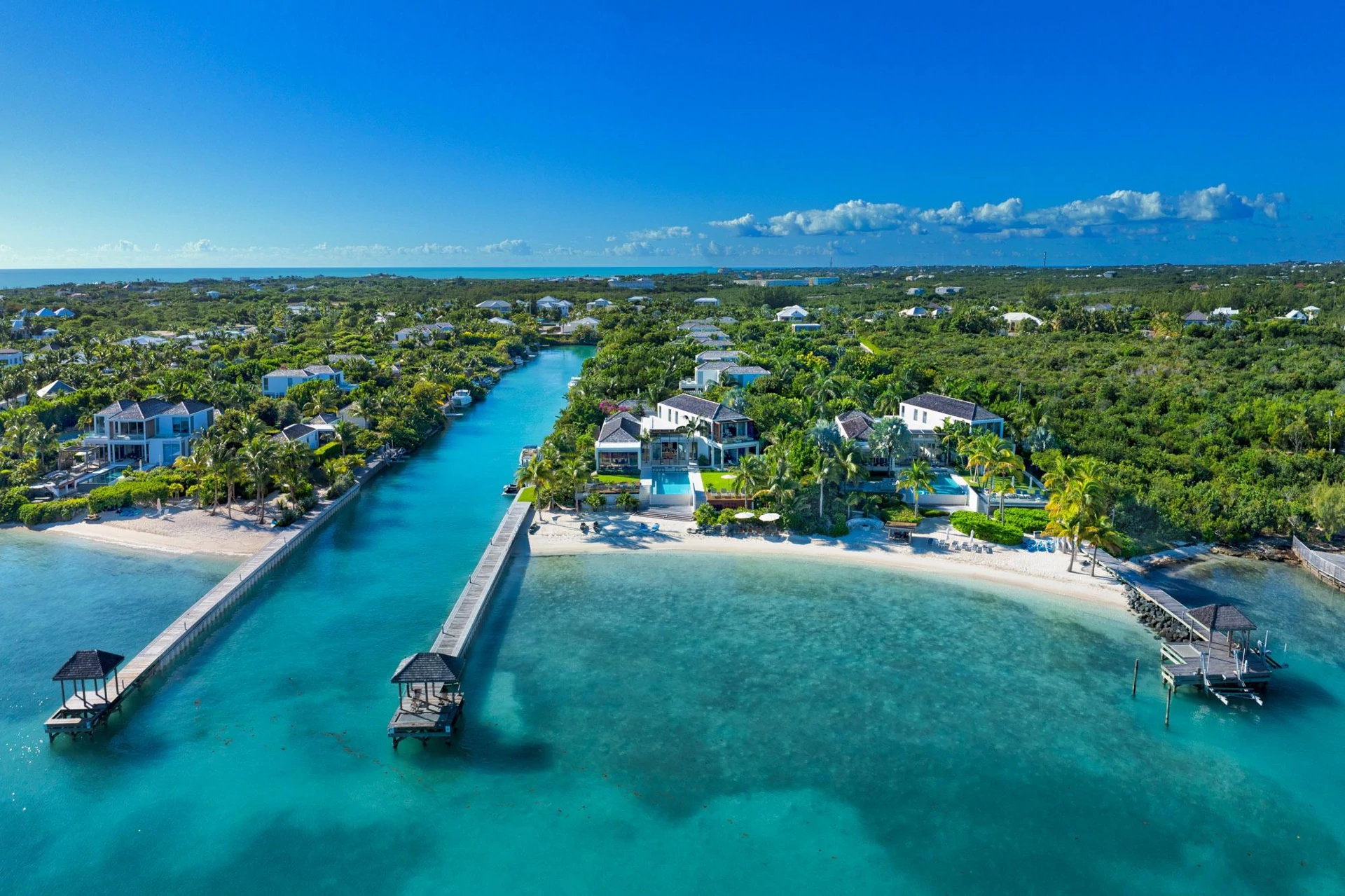 Blue Cay Estate Beach & Canal Front - Gallery image 2