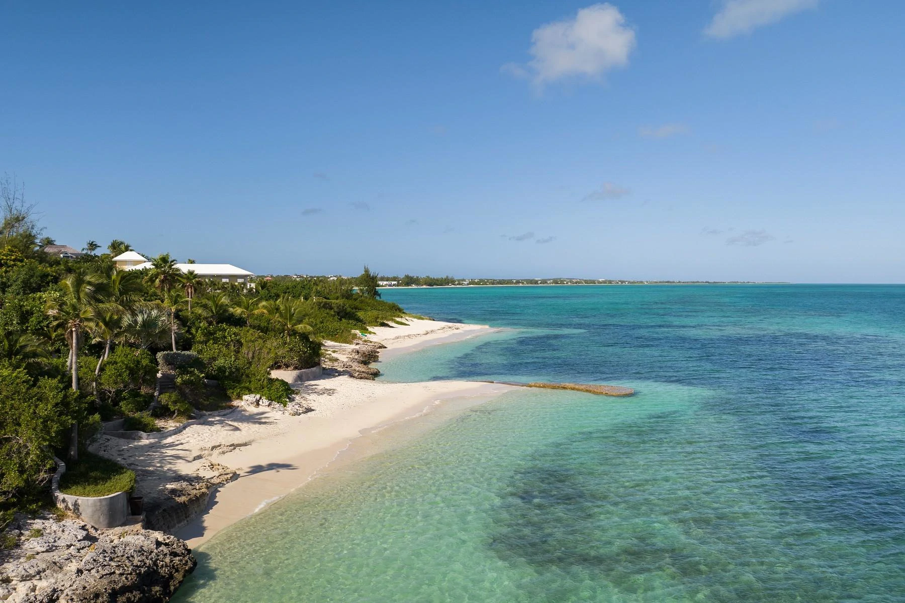 BLUE CAY - Thompson Cove Beachfront - Gallery image 3