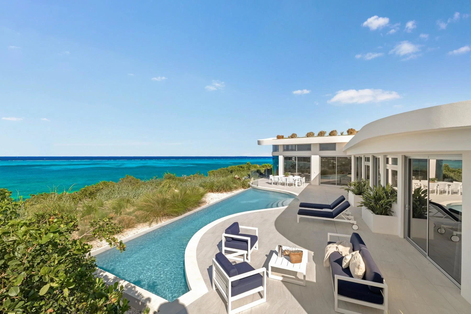 Villa 2 - The Summit - Blue Mountain Ocean View - Gallery image 2