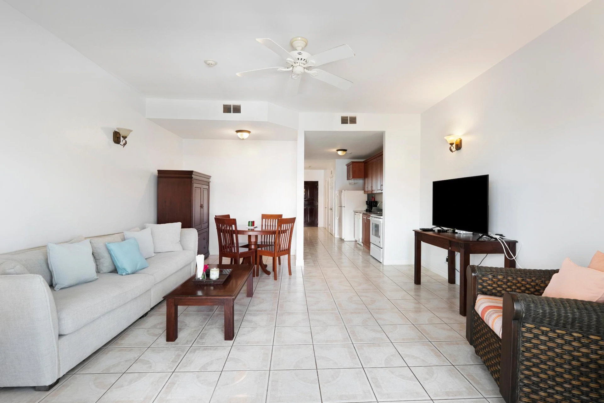 Queen Angel Resort - Gallery image 8