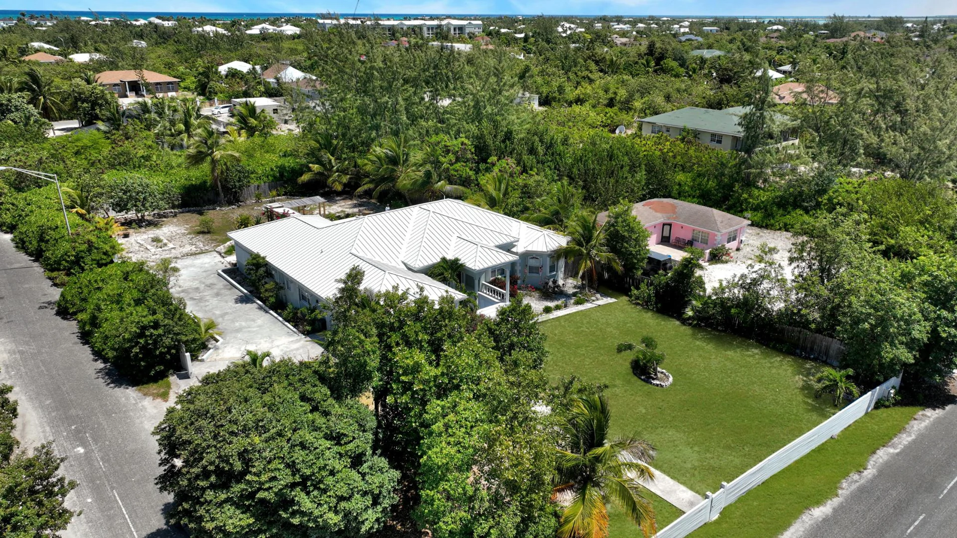 LEEWARD PALMS DELIGHT - Gallery image 8