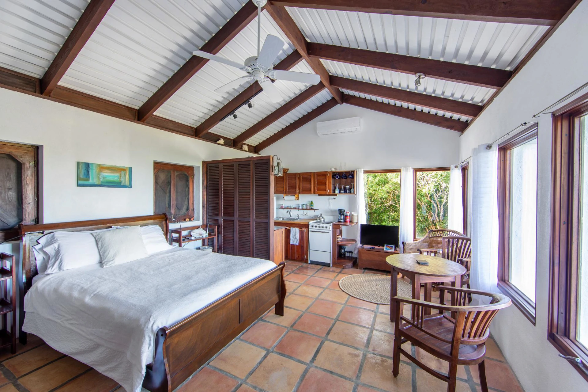 Water's Edge Villa - Gallery image 5