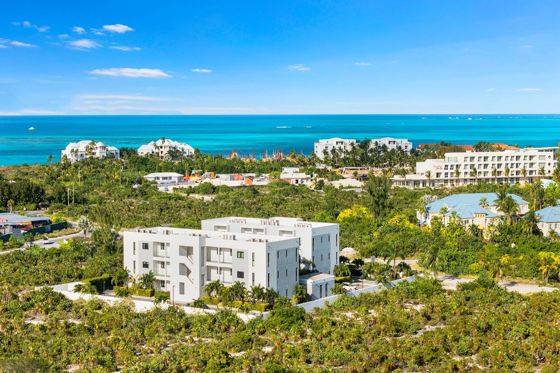 Z-ONE RESIDENCES