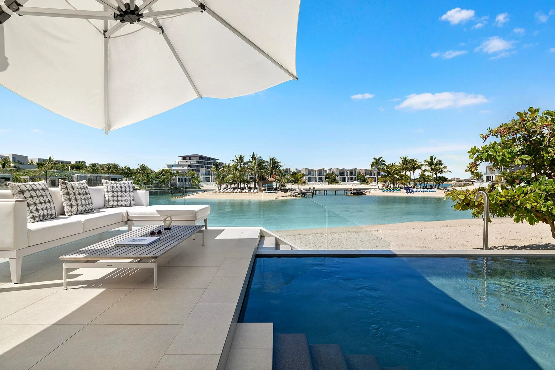 LAGOON BEACH VILLA 4 AT SOUTH BANK - Gallery image 2
