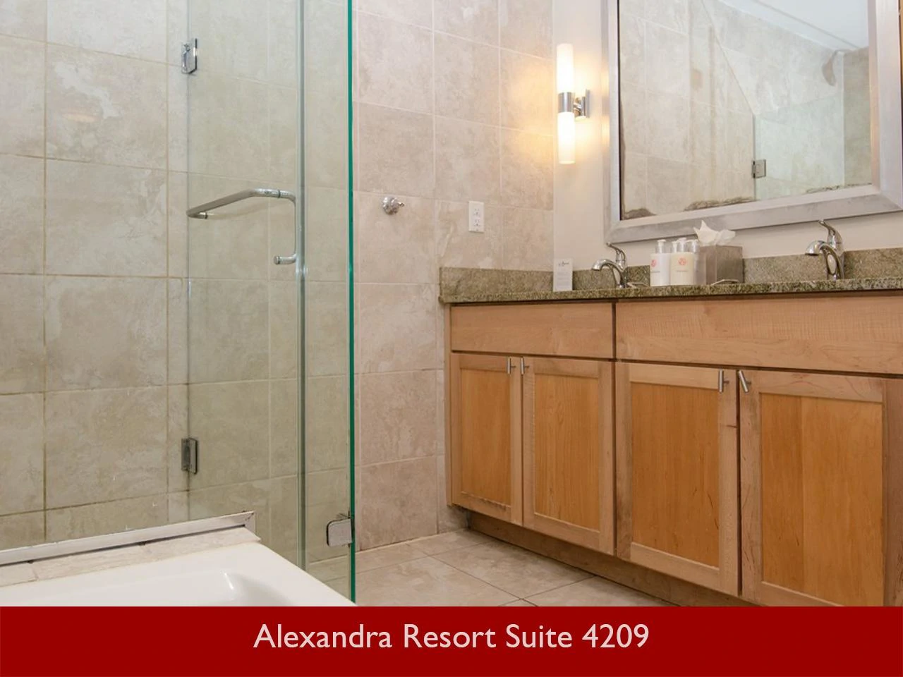 Alexandra Resort 1 bedroom Condo - Gallery image 11