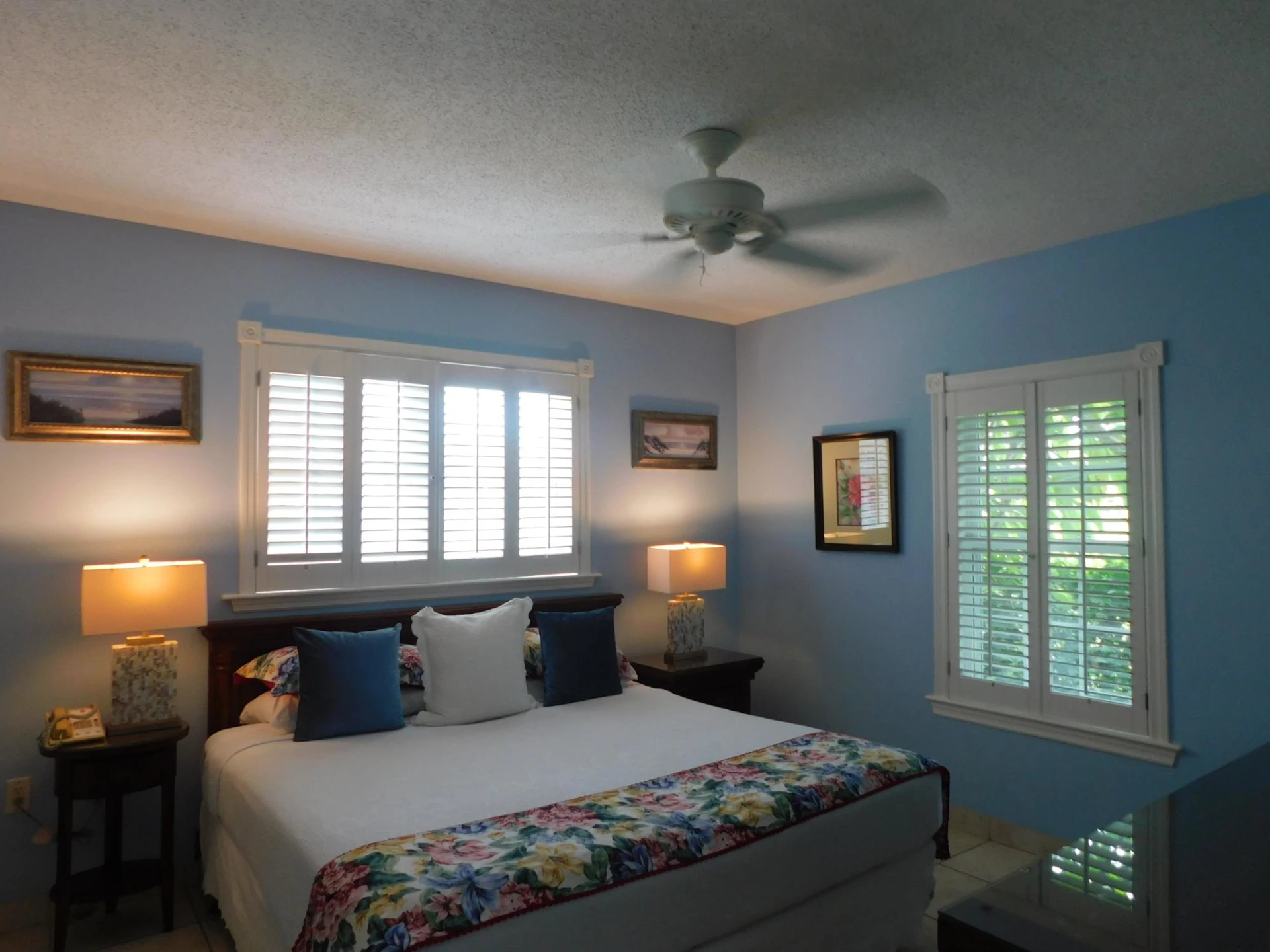 BEACH-LEVEL CORNER SUITE | RWI 115 - photo 11
