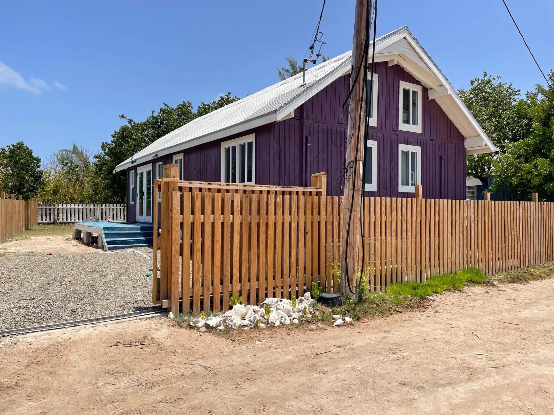 PURPLE HOUSE