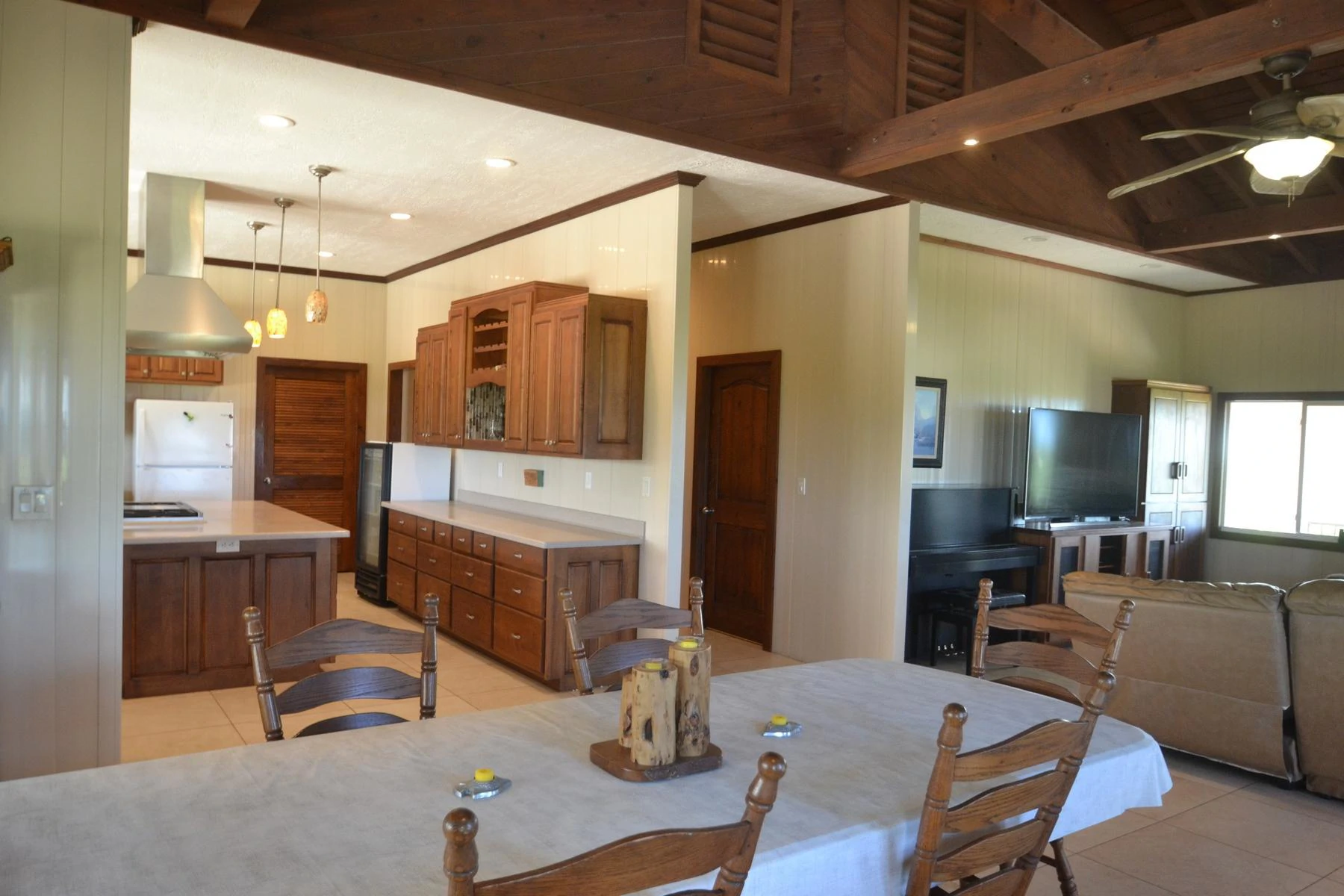 Hilltop House - Gallery image 5