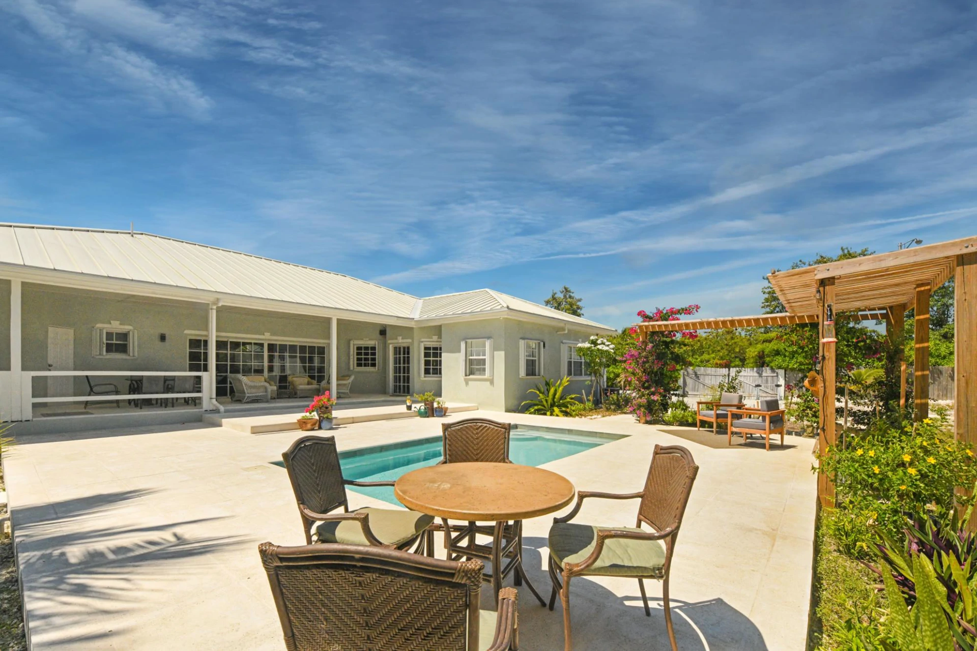 LEEWARD PALMS DELIGHT - Gallery image 17