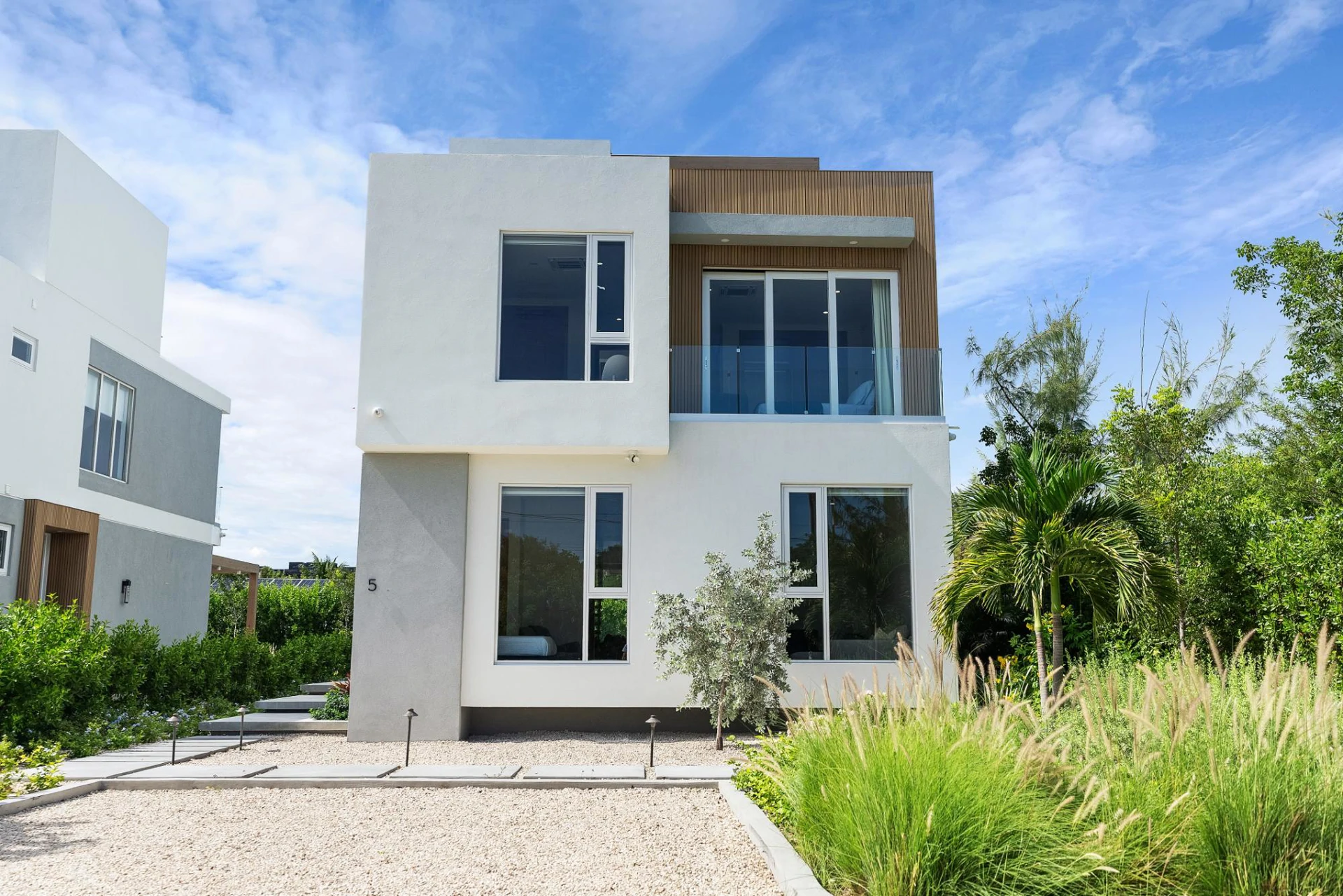 BEACHWALK VILLA #5