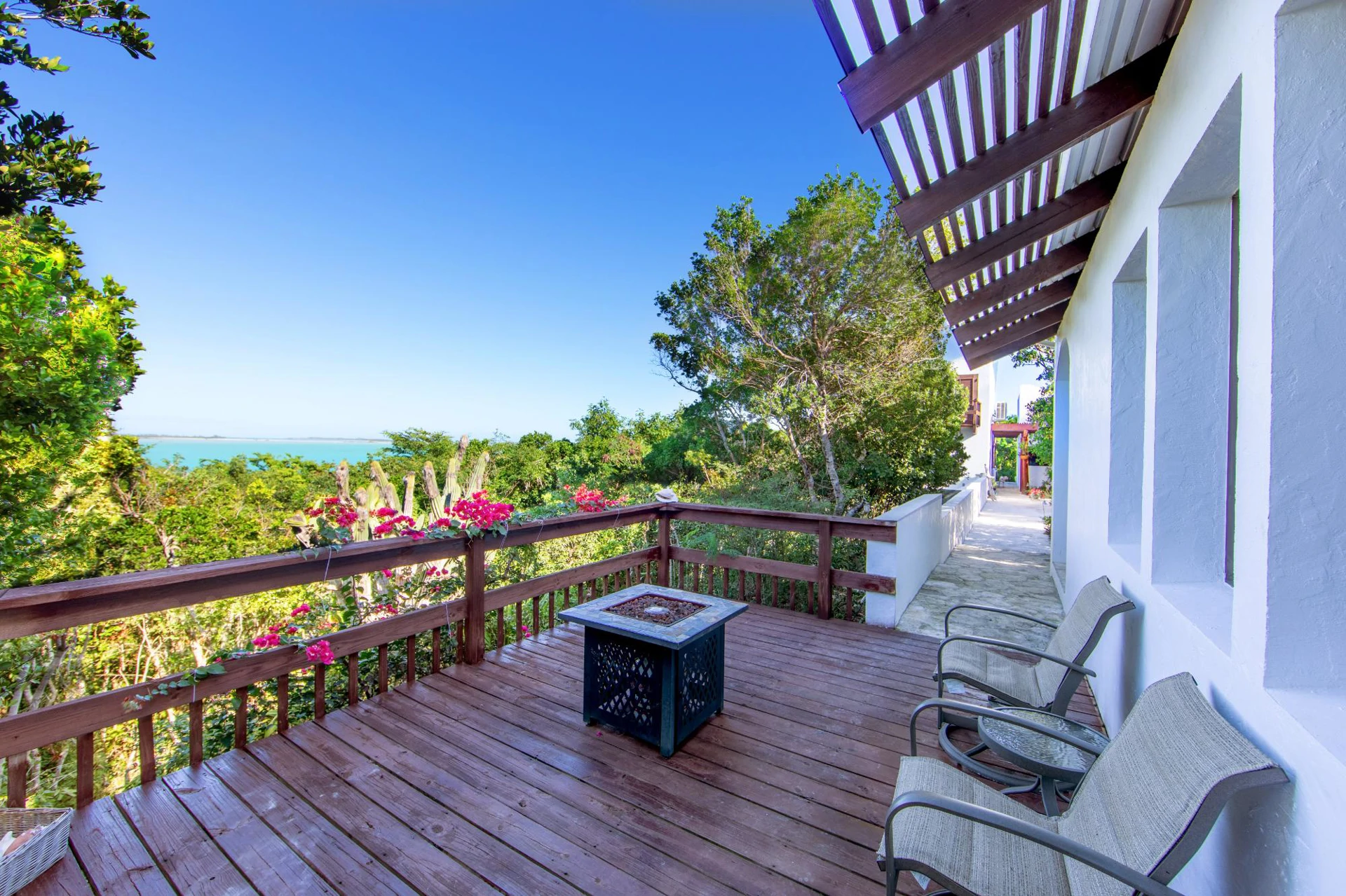 Water's Edge Villa - Gallery image 8