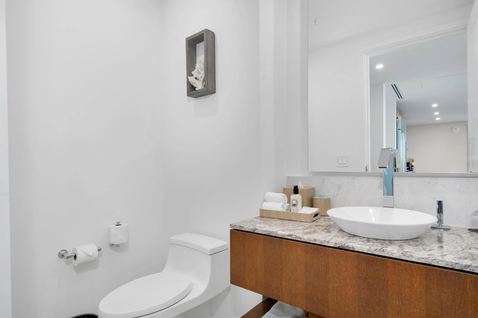 UNIT 2034 RITZ CARLTON 3BR/3BA - Gallery image 15