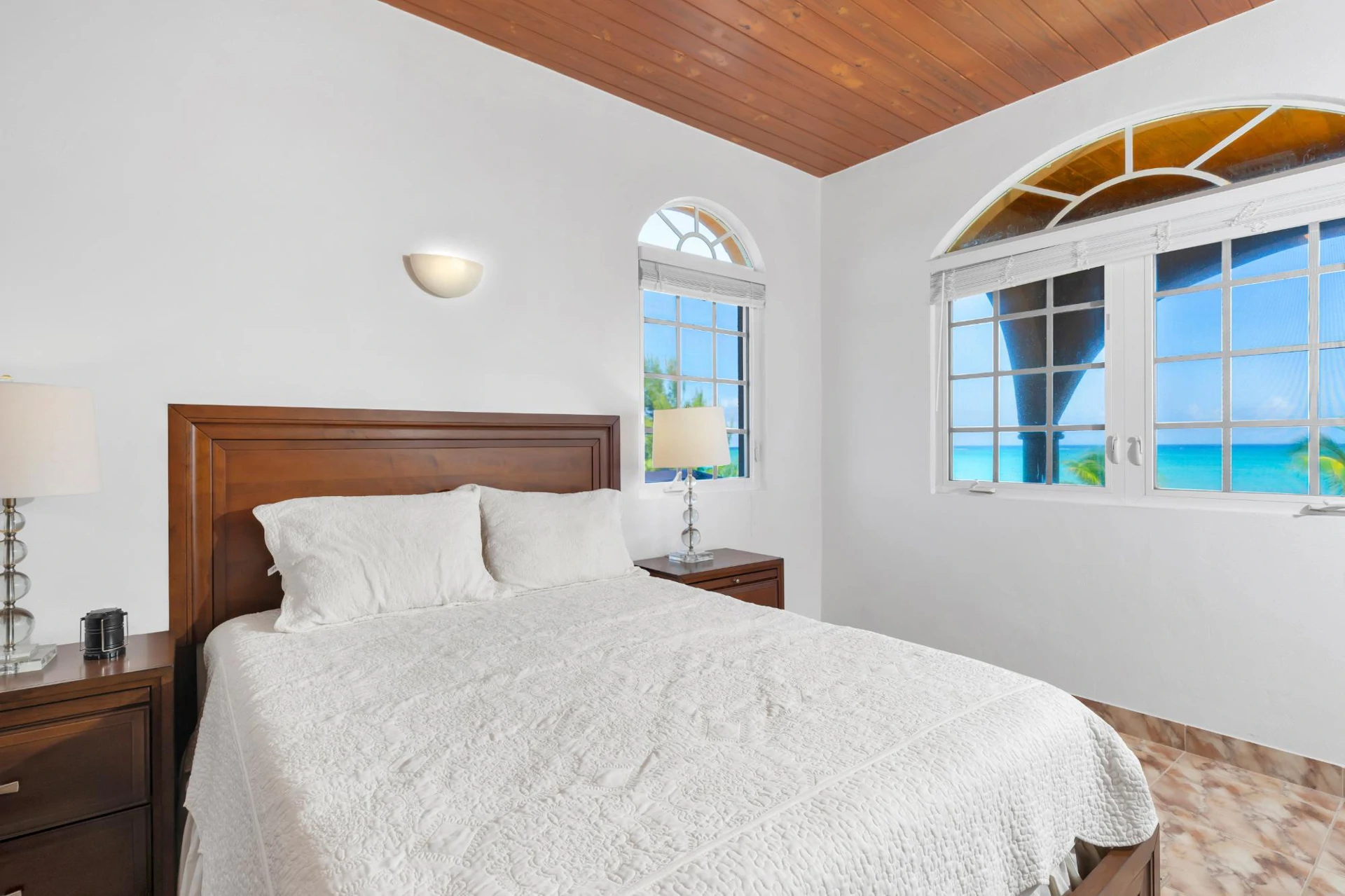 Golden Pelican Villa - Gallery image 13