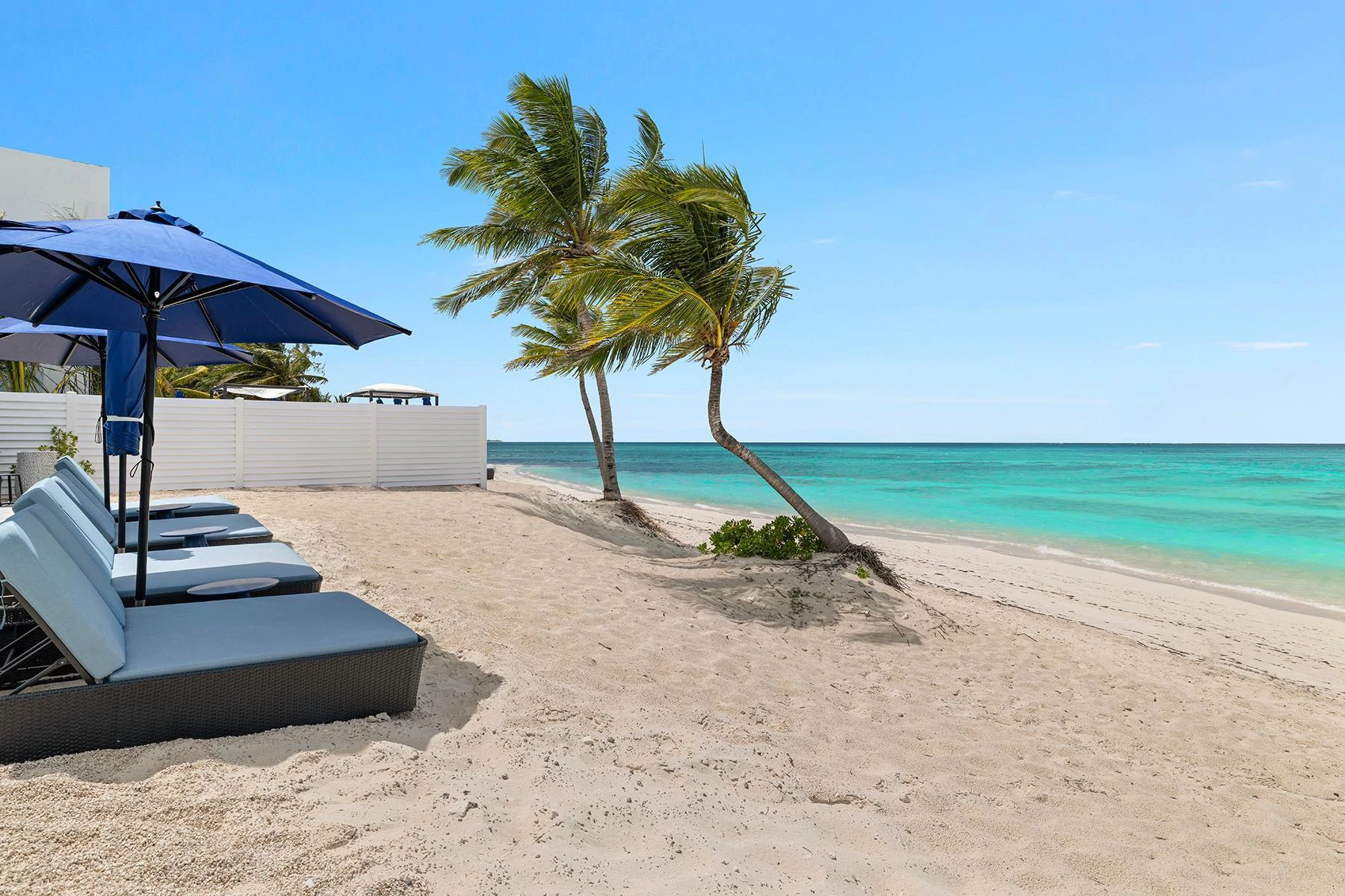 AQUA BLU BEACH VILLAS - Gallery image 15