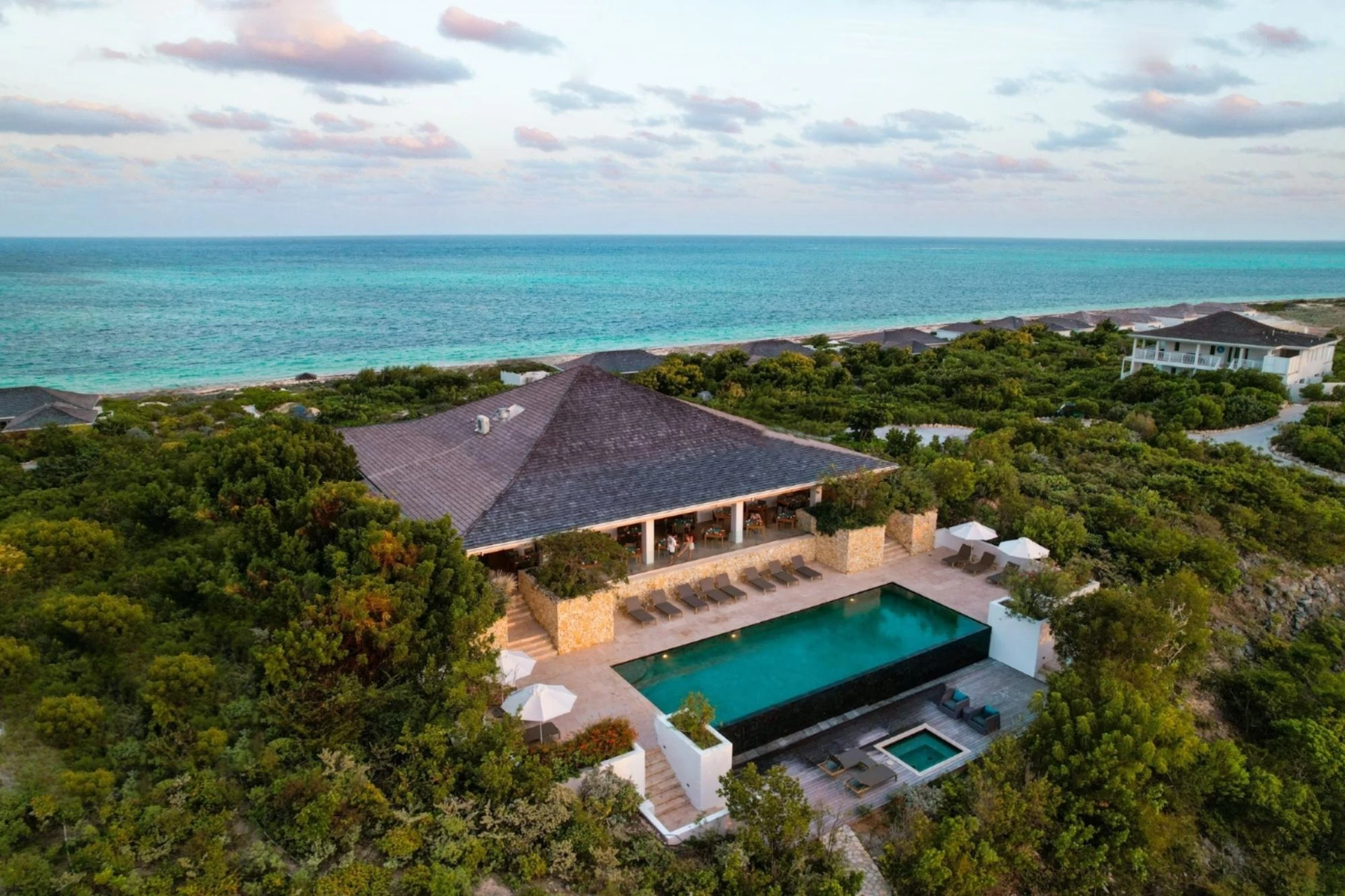 7D Sailrock Ridgetop Suite - Gallery image 9