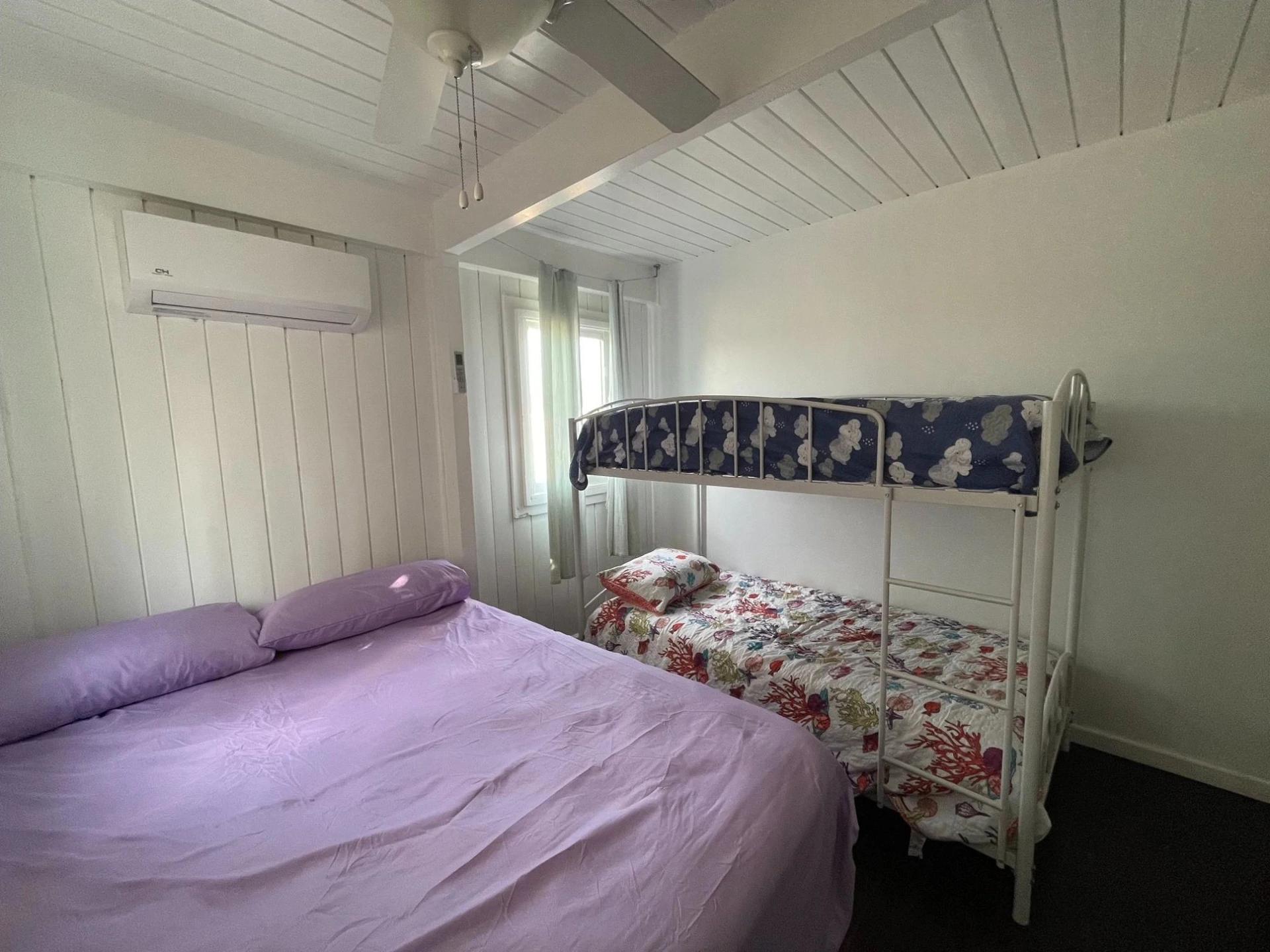 PURPLE HOUSE - photo 6