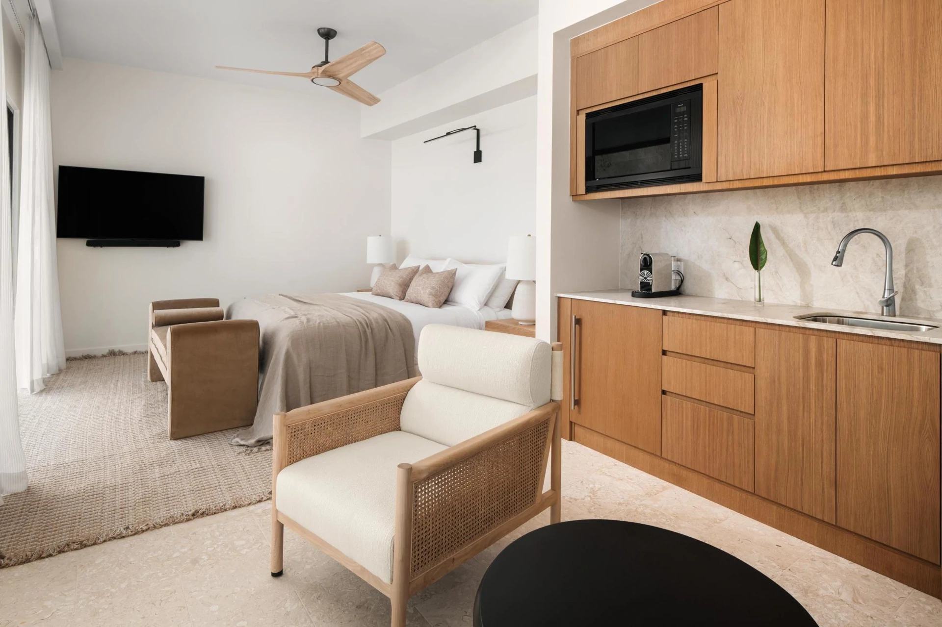 B6 - The Strand Turks & Caicos - Gallery image 4