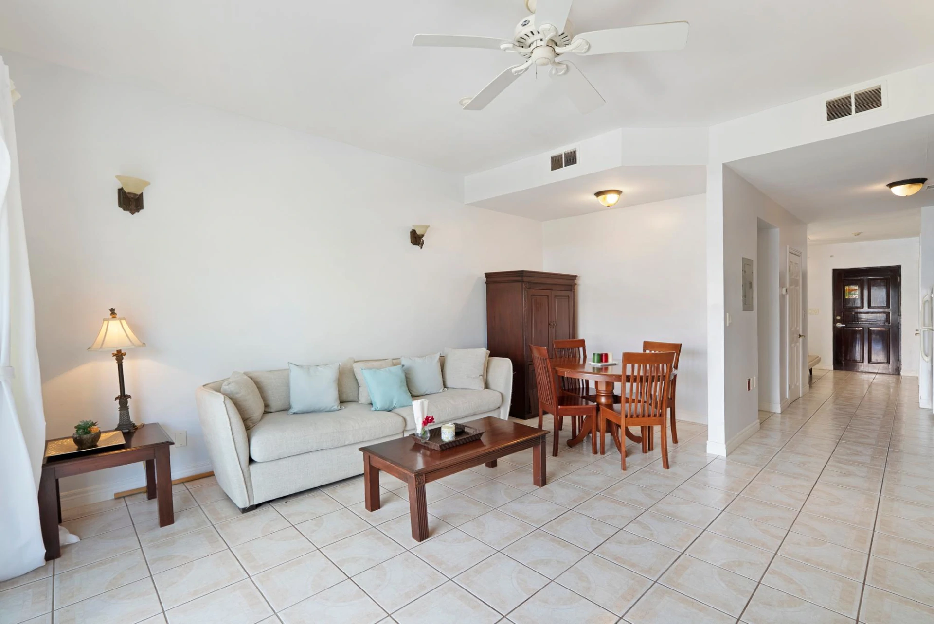 Queen Angel Resort - Gallery image 9