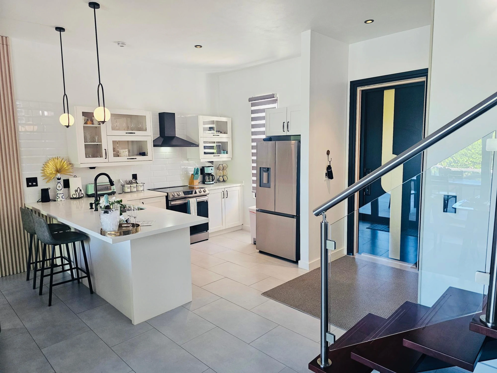 Honeymoon Villas - Gallery image 2