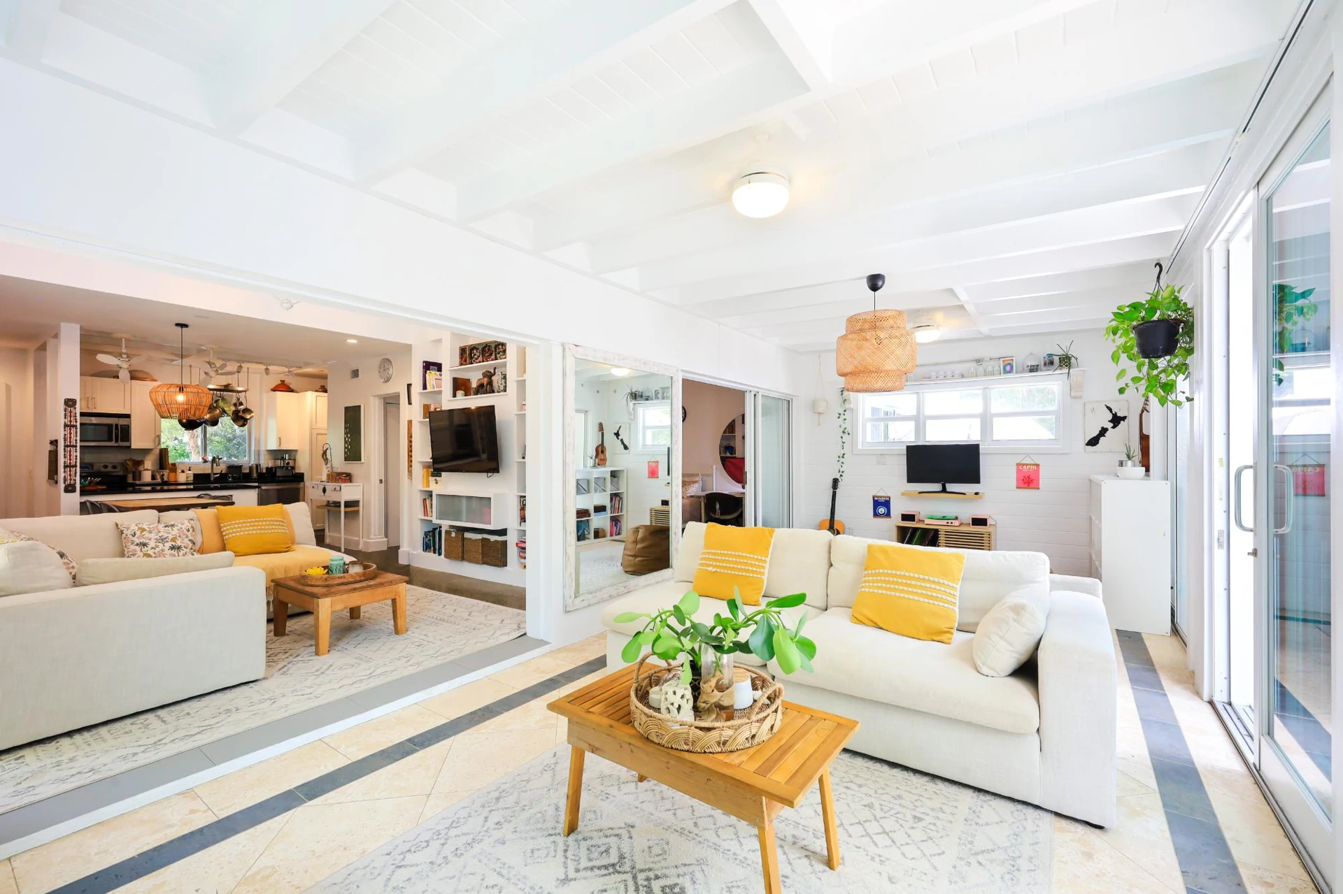 ONE LOFT - Gallery image 2