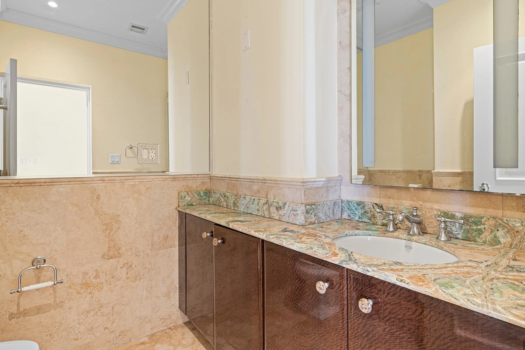 PH 601 - THE REGENT GRAND - Gallery image 22