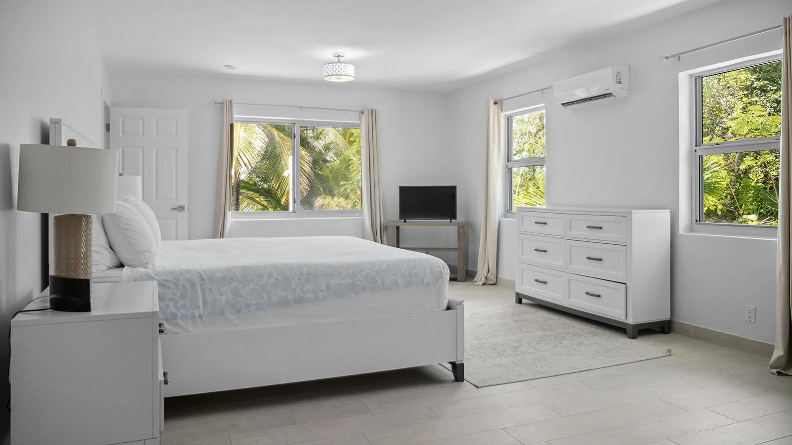 Perfect Leeward Turnkey Property - Gallery image 13