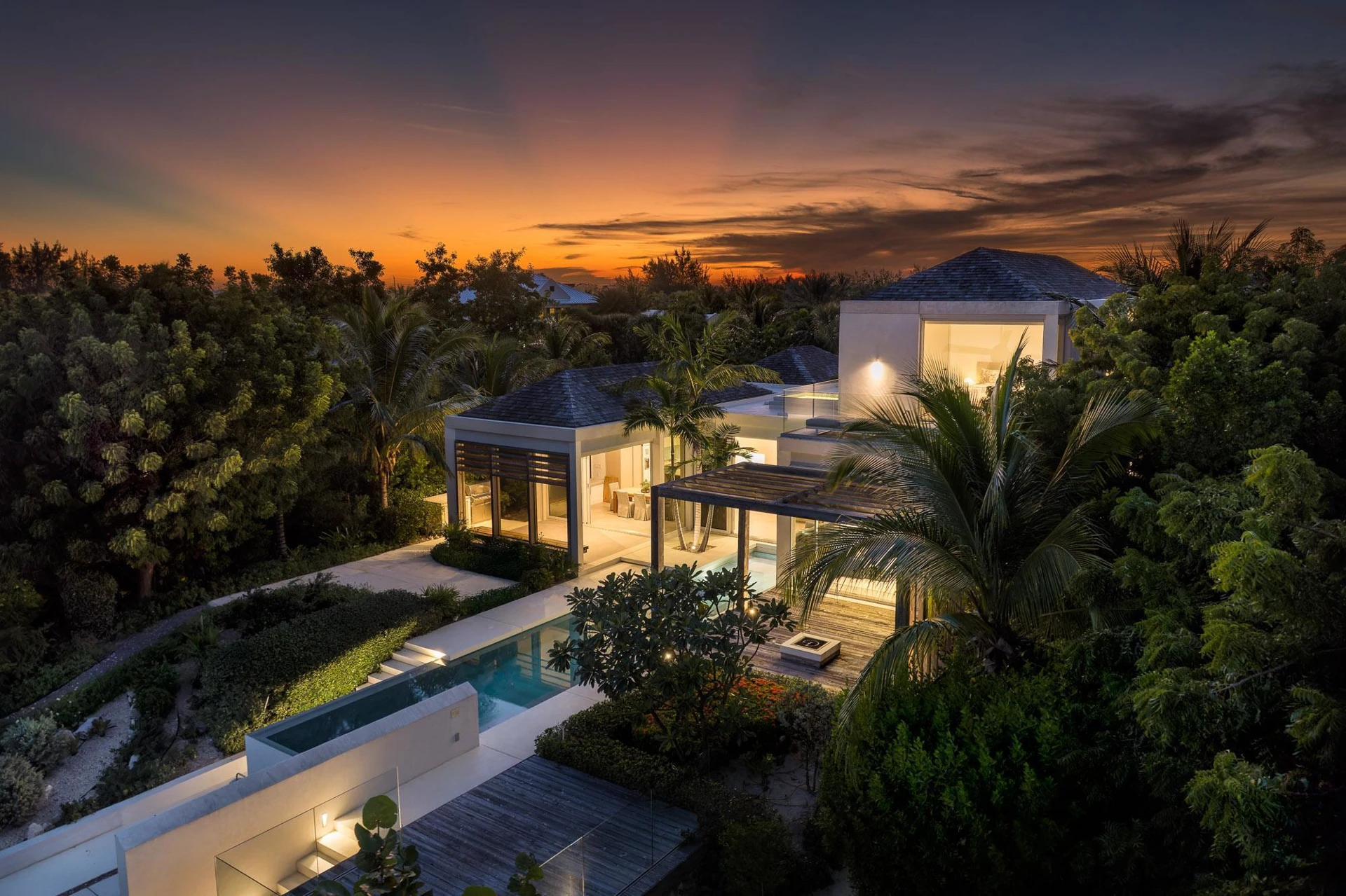 Villa 8 - Blue Cay Estate Canal Front