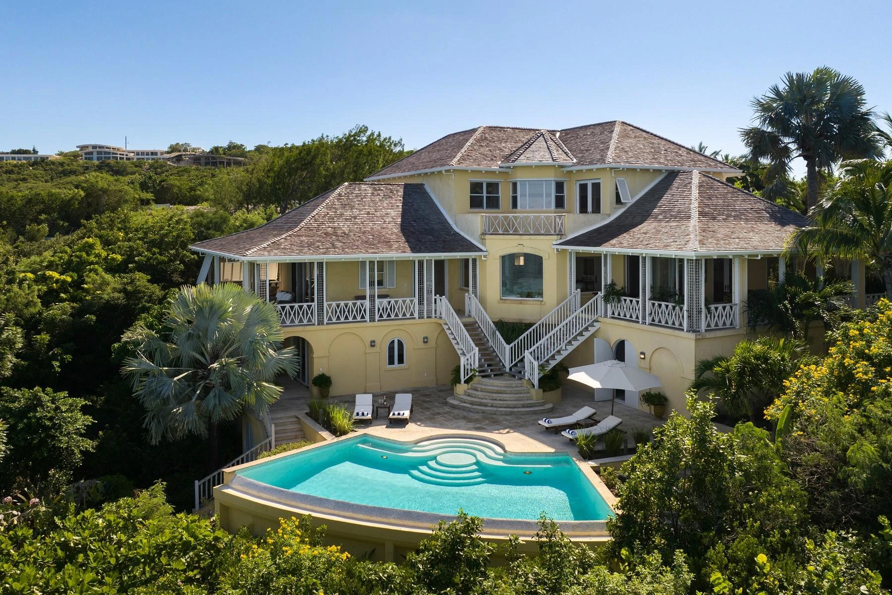 BLUE CAY - Thompson Cove Beachfront - Gallery image 31