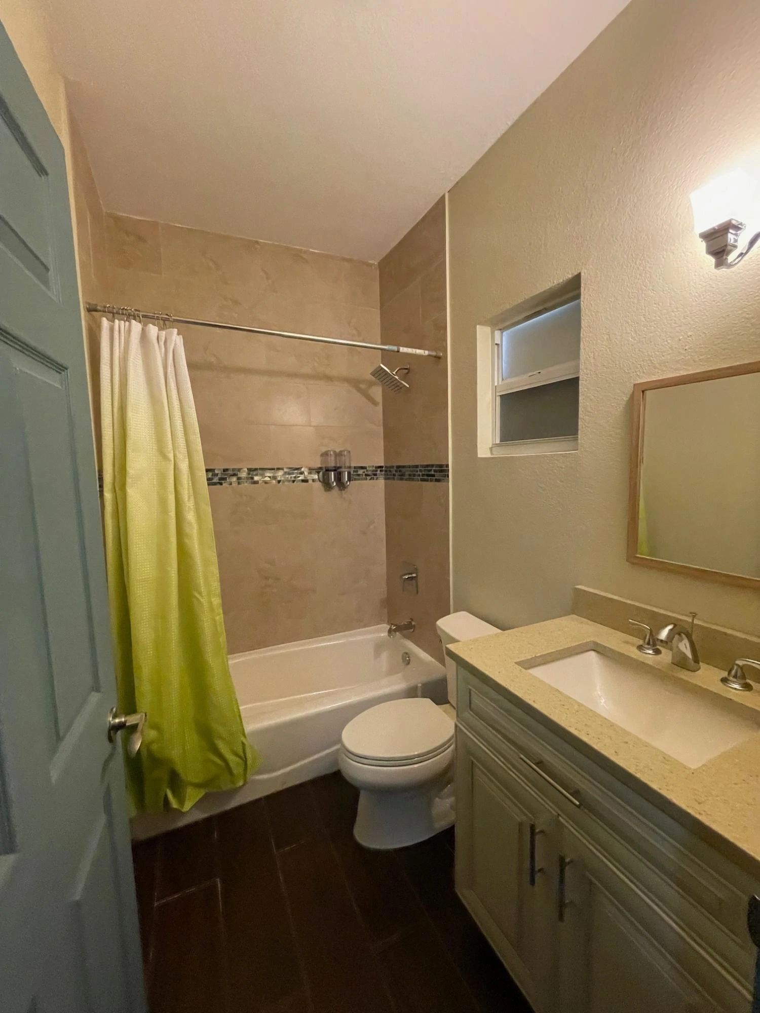 NORTH CREEK GEM W/INCOME - Gallery image 15