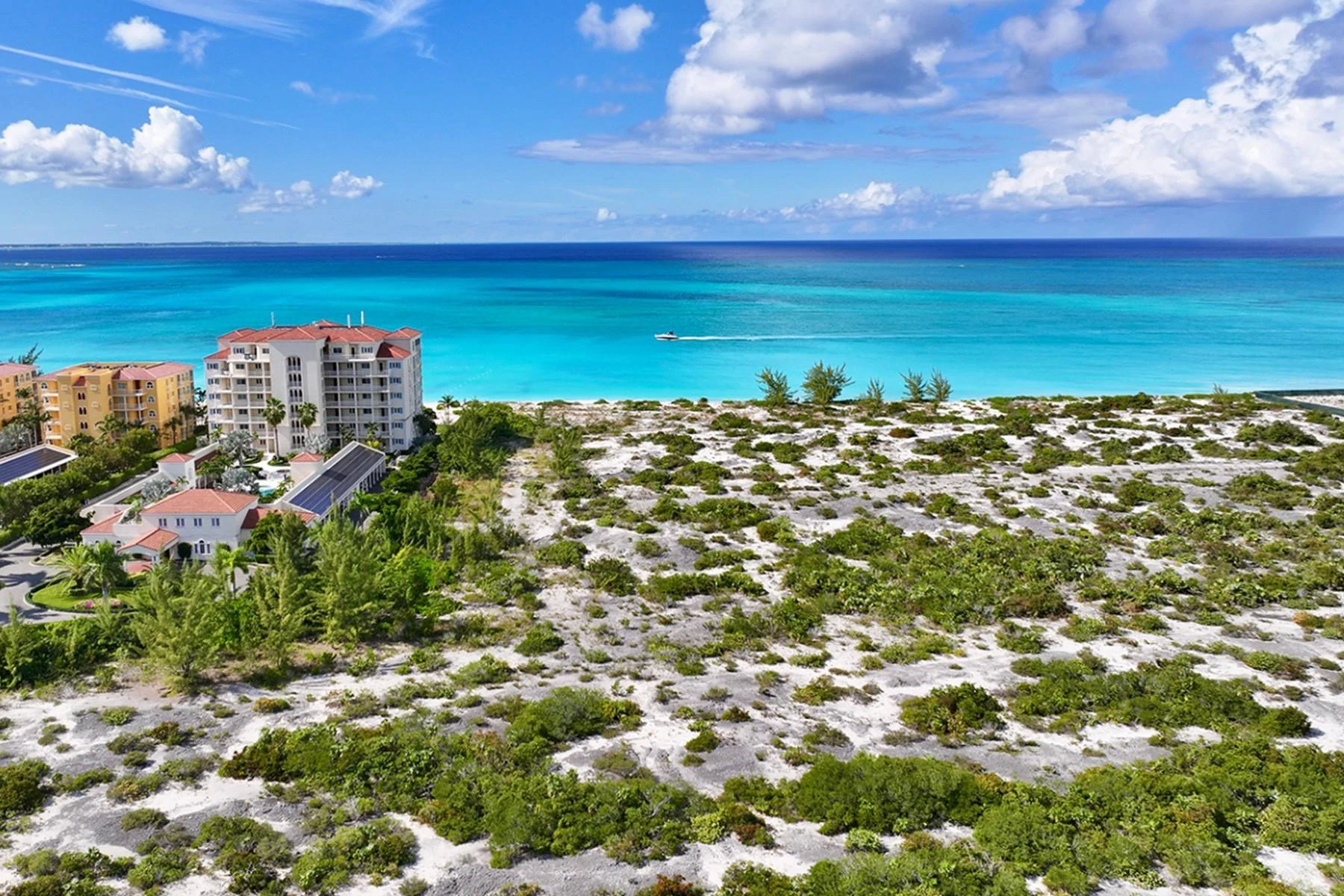 P4- The View at Grace Bay - Gallery image 10