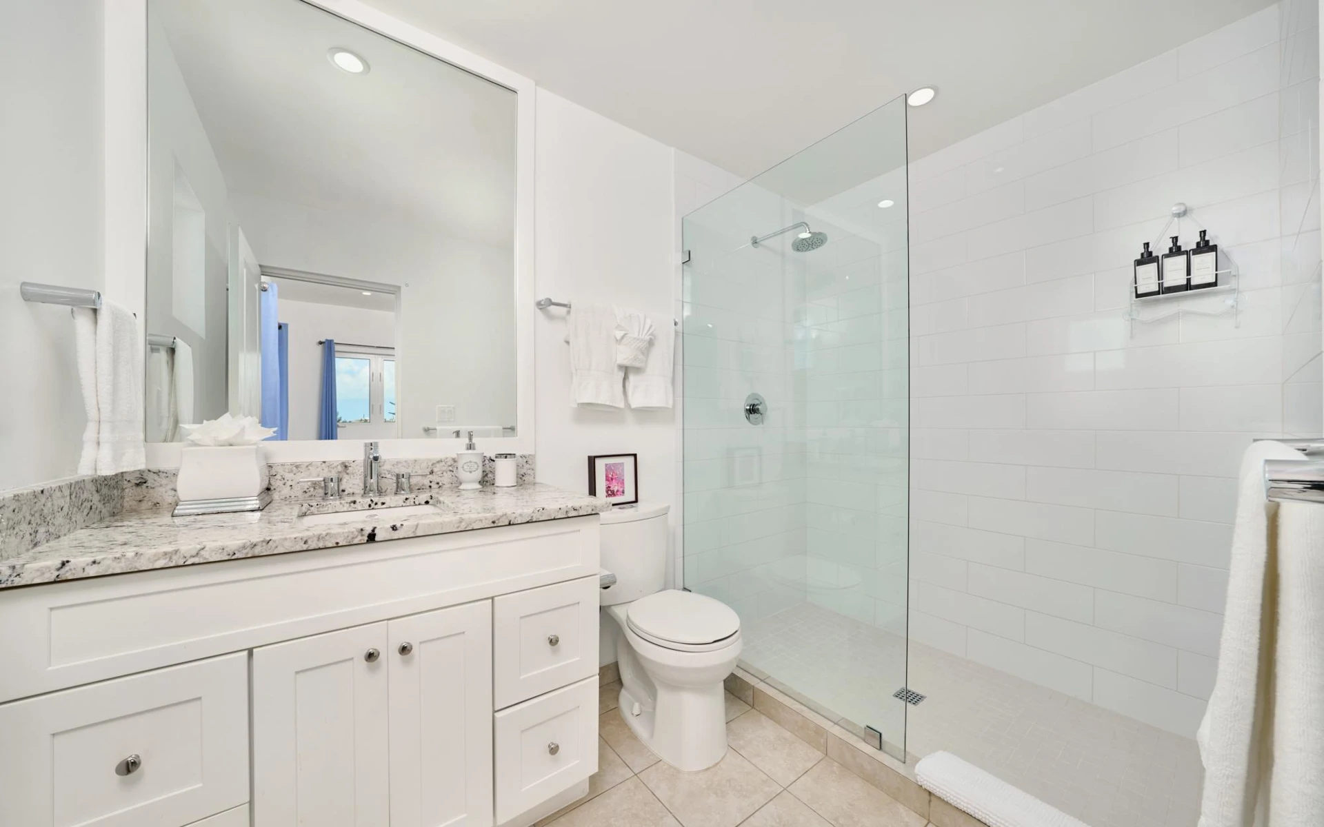 Surf Lodge Villa - Gallery image 13
