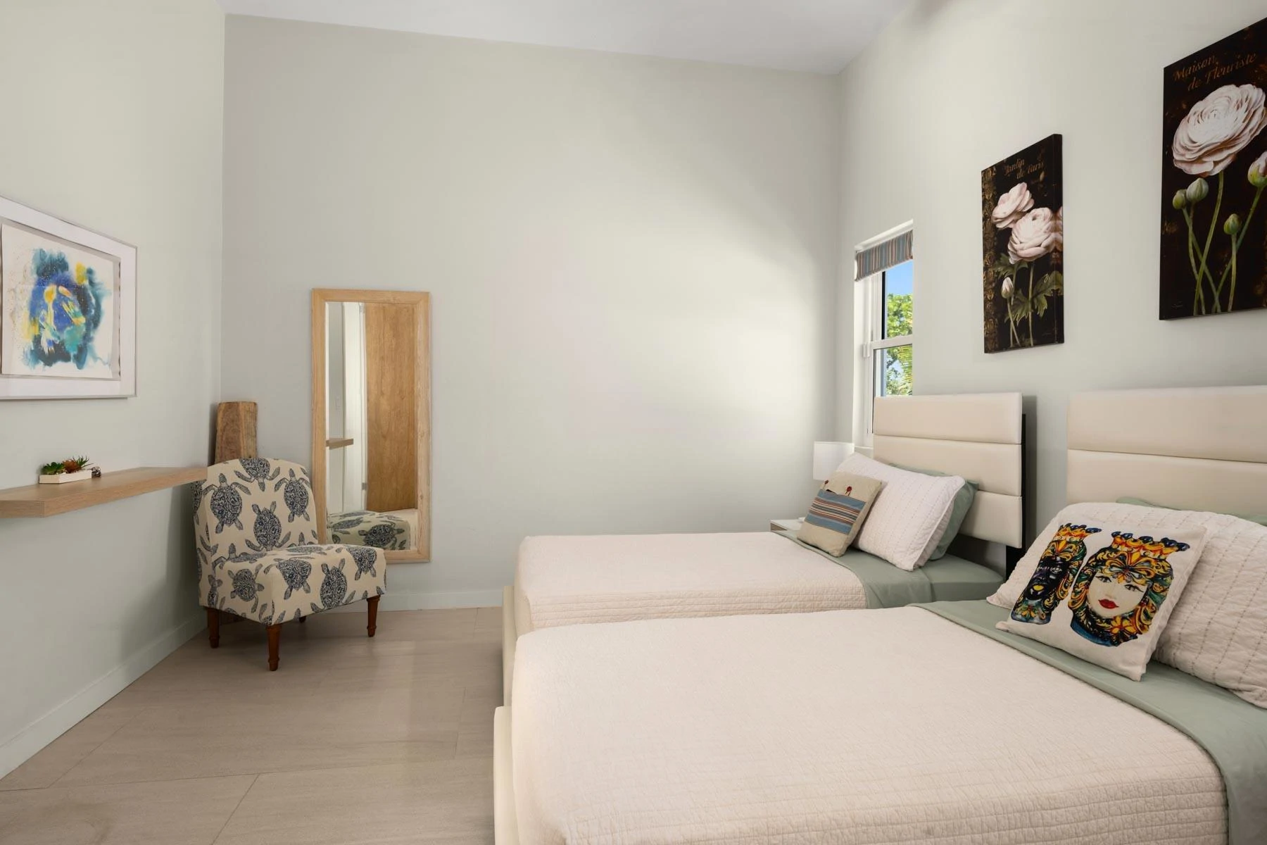 Blue Lotus & Golden Lotus - Gallery image 21